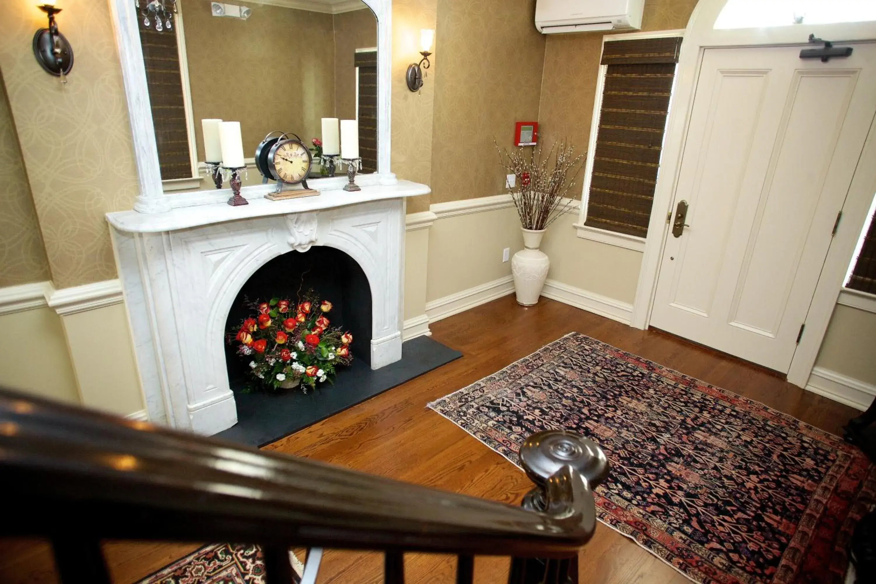 Guest House at Norwalk Inn Guest House at Norwalk Inn