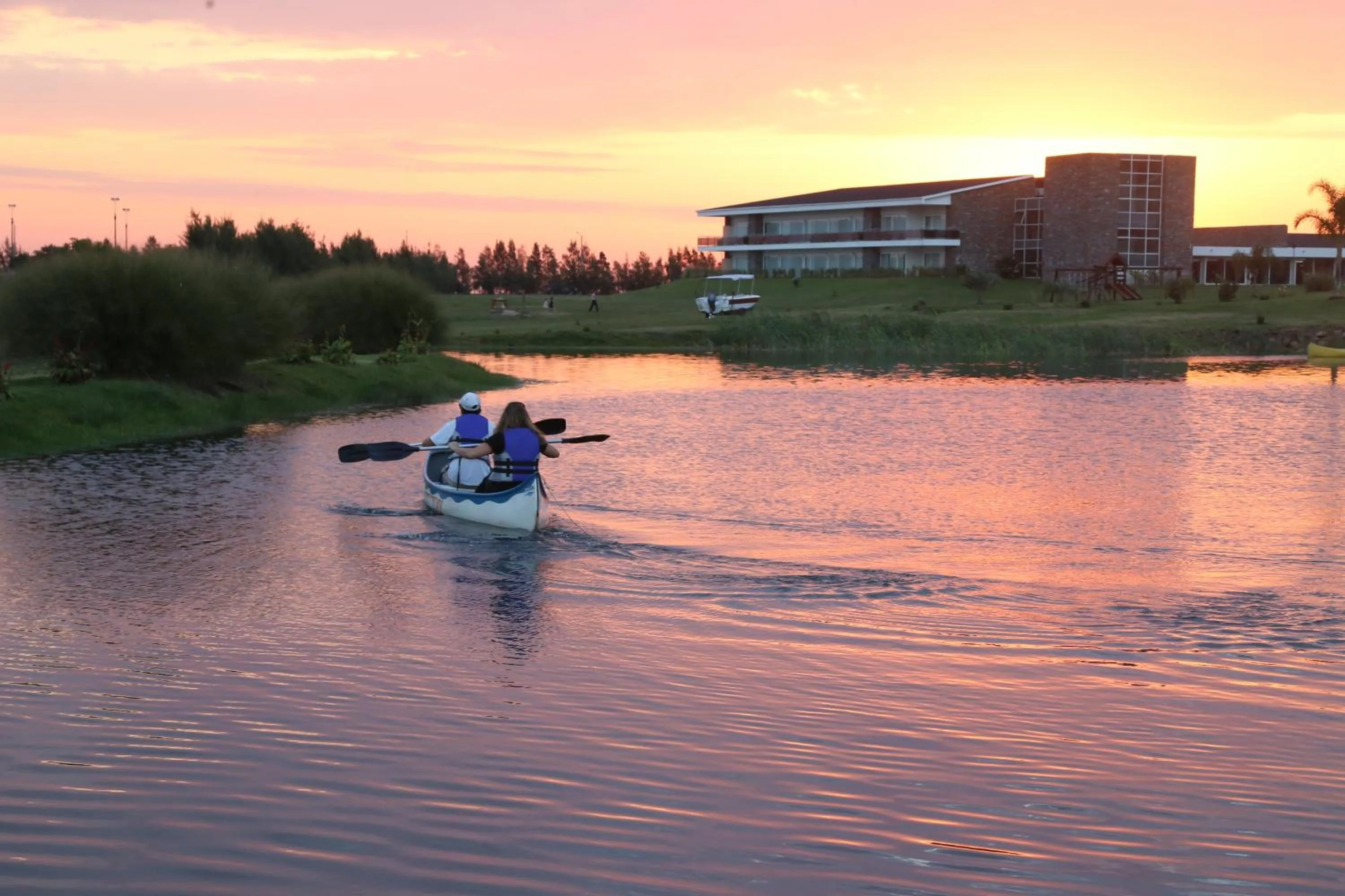 Canoeing in Altos del Arapey All Inclusive, Golf & Spa