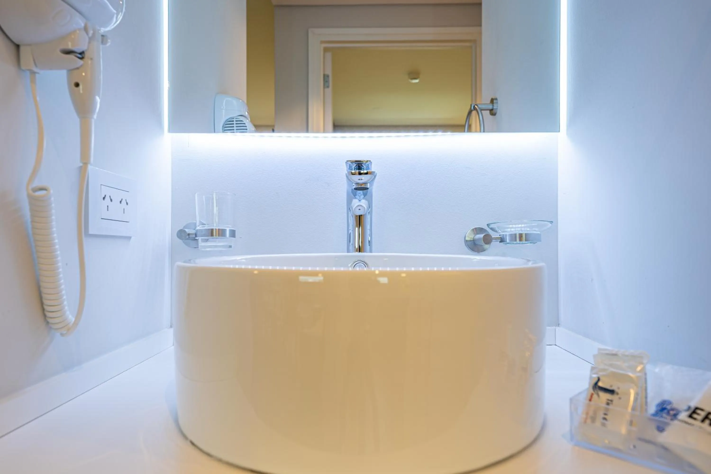 Toilet in Cilene del Fuego Suites & Spa