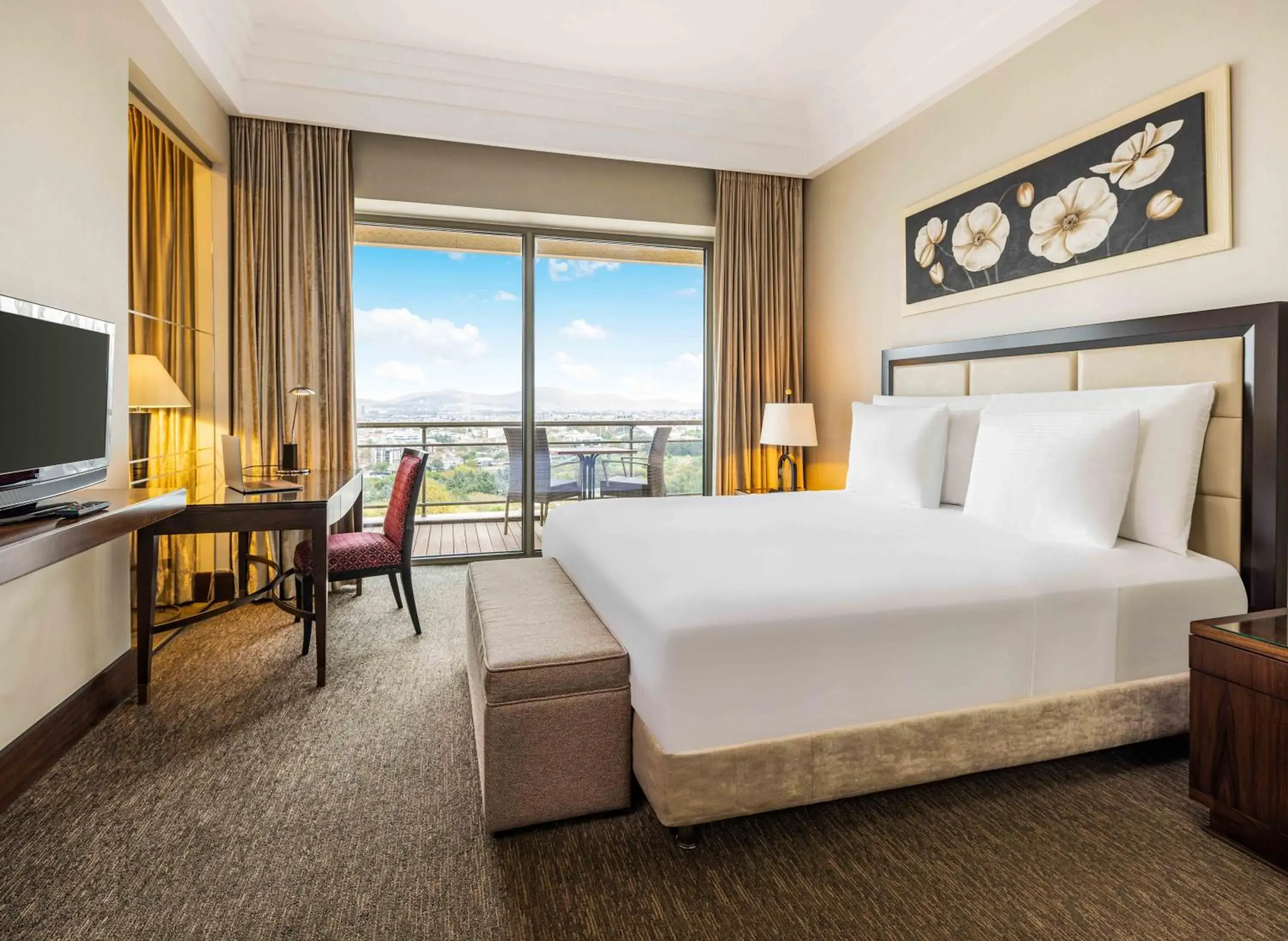 Executive Suite in Hotel Çelik Palas Convention Center & Thermal SPA Executive Suite in Hotel Çelik Palas Convention Center & Thermal SPA