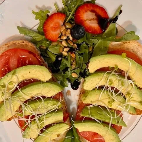 Breakfast in Hoyt House Luxury Bed & Breakfast