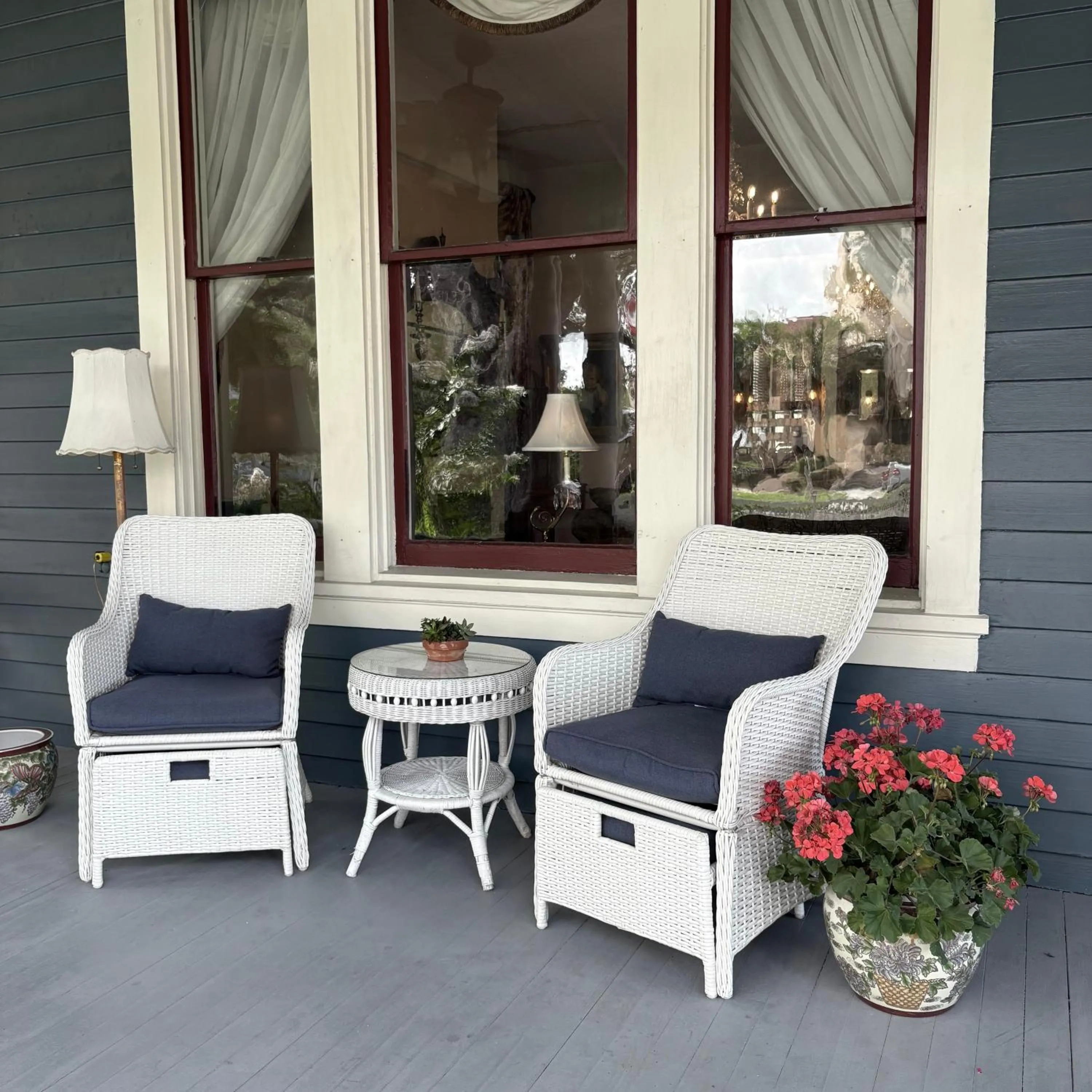 Facade/entrance in Hoyt House Luxury Bed & Breakfast
