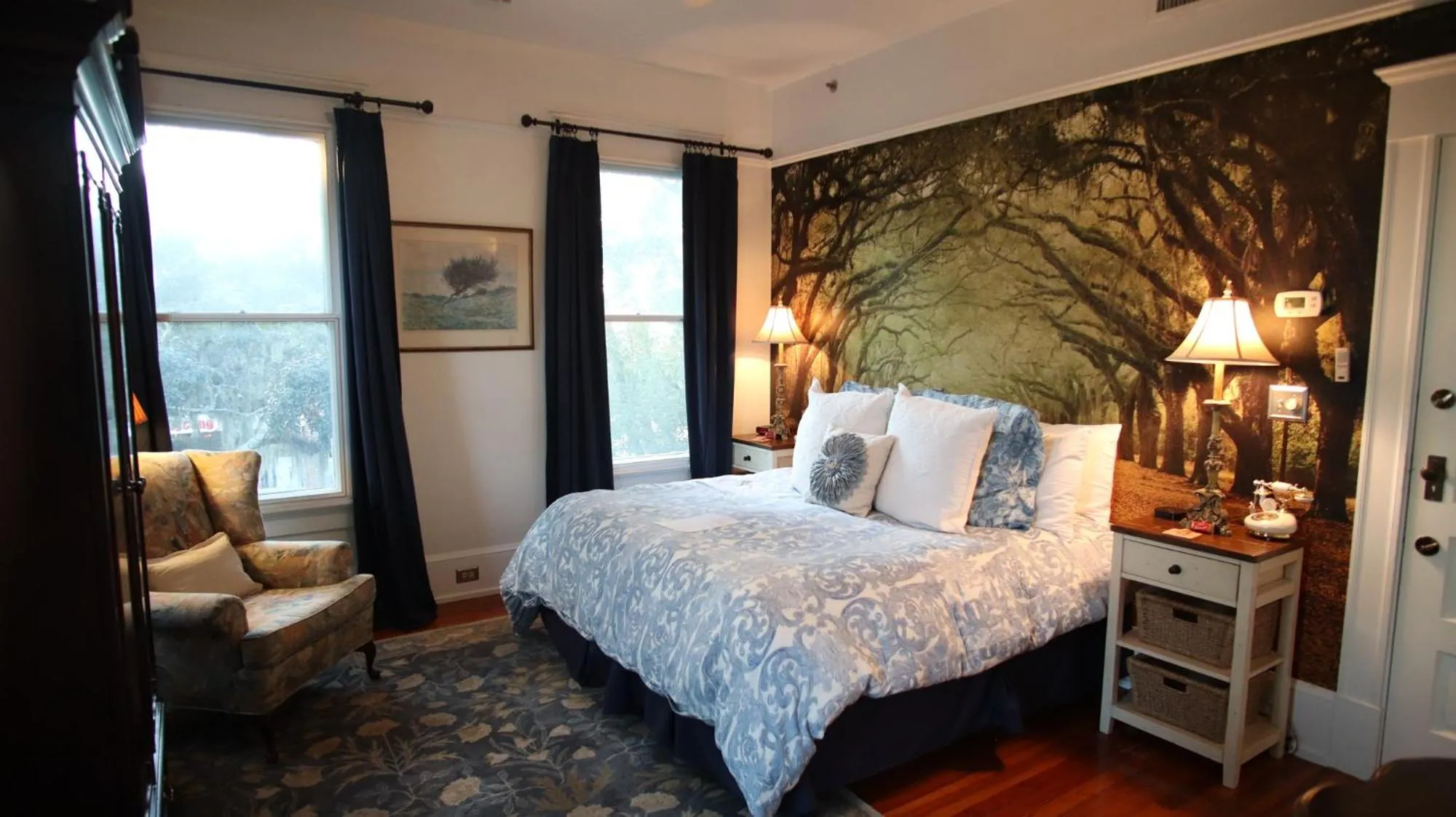 Photo of the whole room, Bed in Hoyt House Luxury Bed & Breakfast