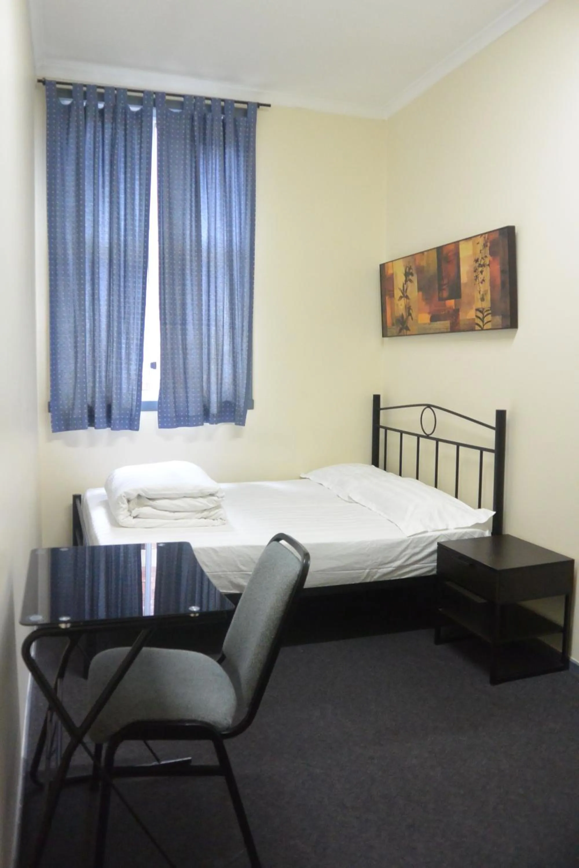 Photo of the whole room, Bed in Elizabeth Hostel