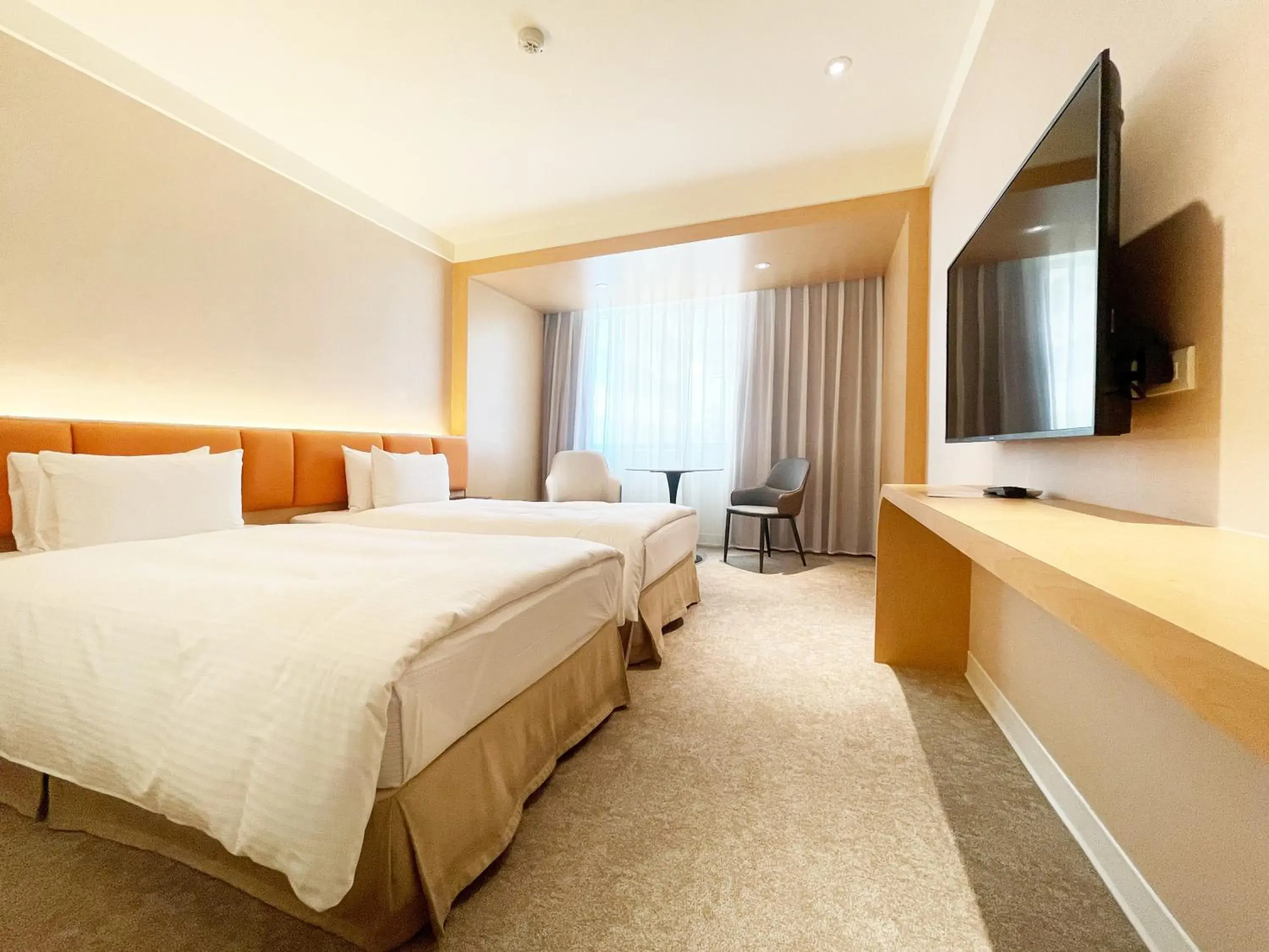 Business Twin Room in Hotel Tainan Business Twin Room in Hotel Tainan