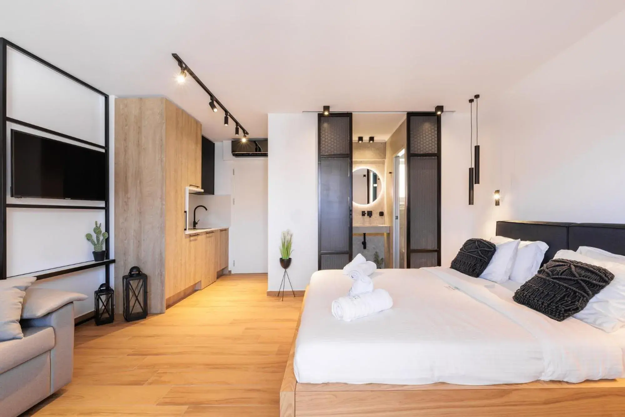 Kentro Luxury Suites Kentro Luxury Suites