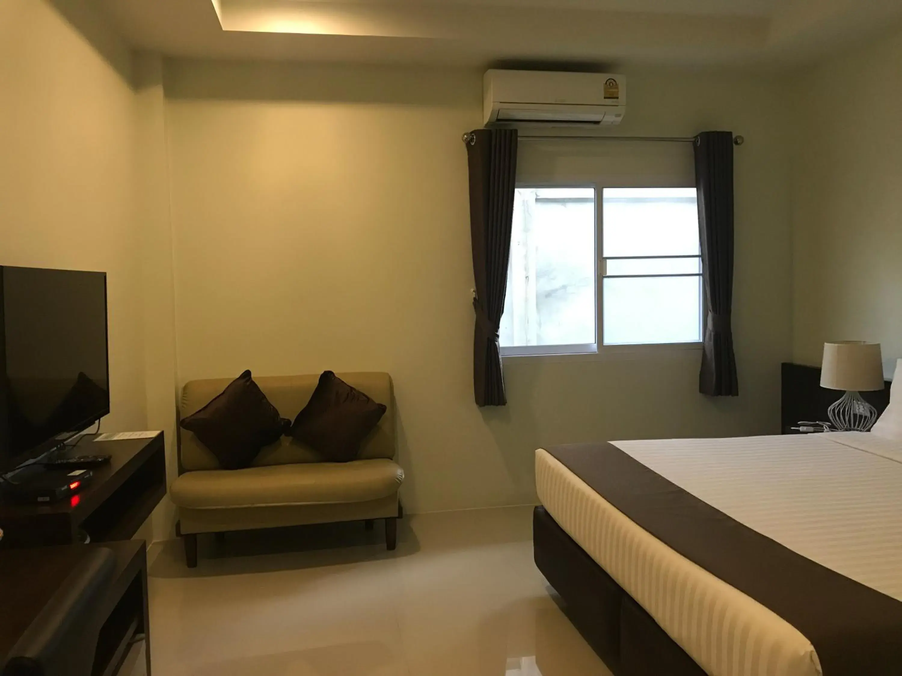 TV and multimedia, Bed in Chiangrai Green Park Resort TV and multimedia, Bed in Chiangrai Green Park Resort