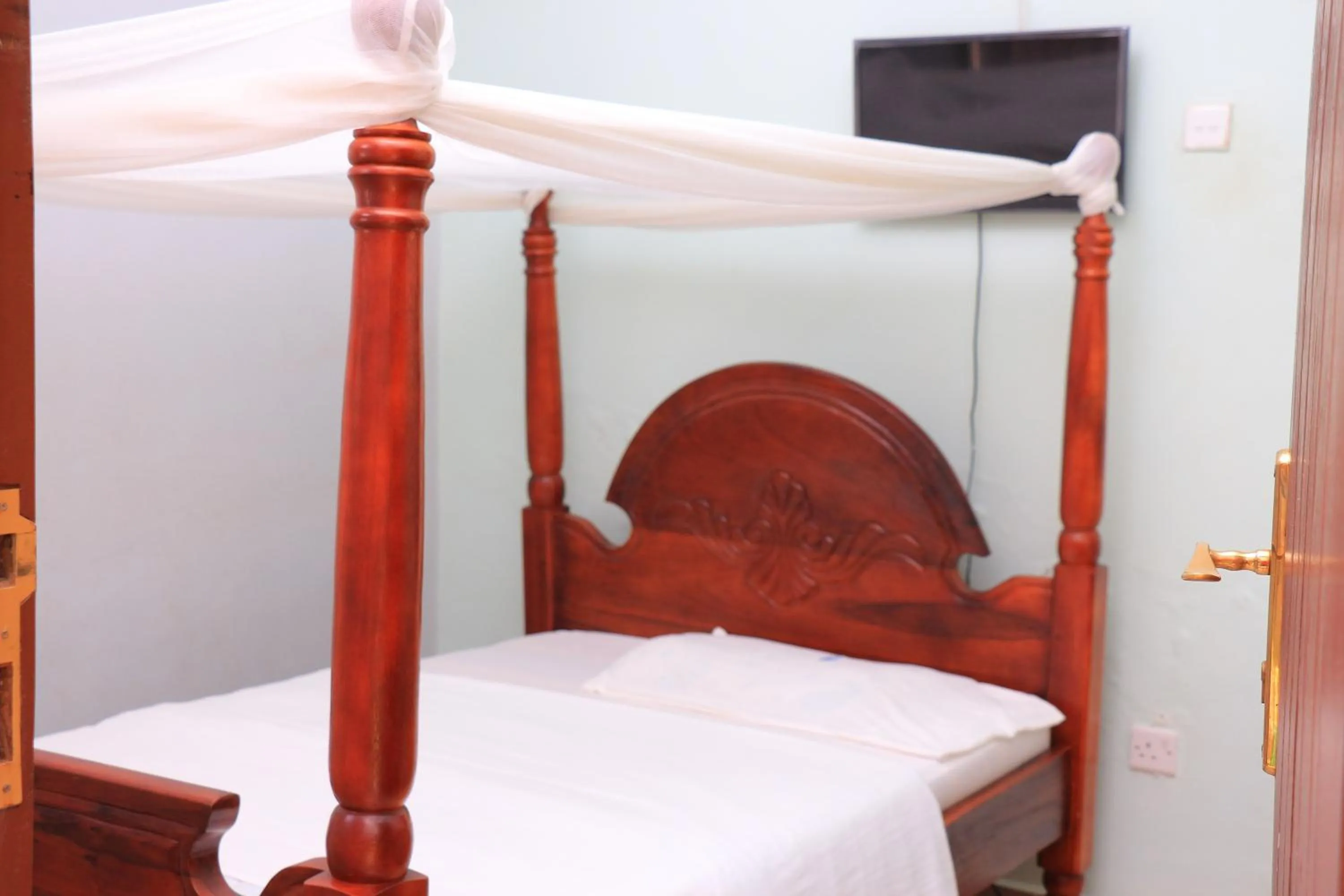 Bed in Marina Terraces Hotel