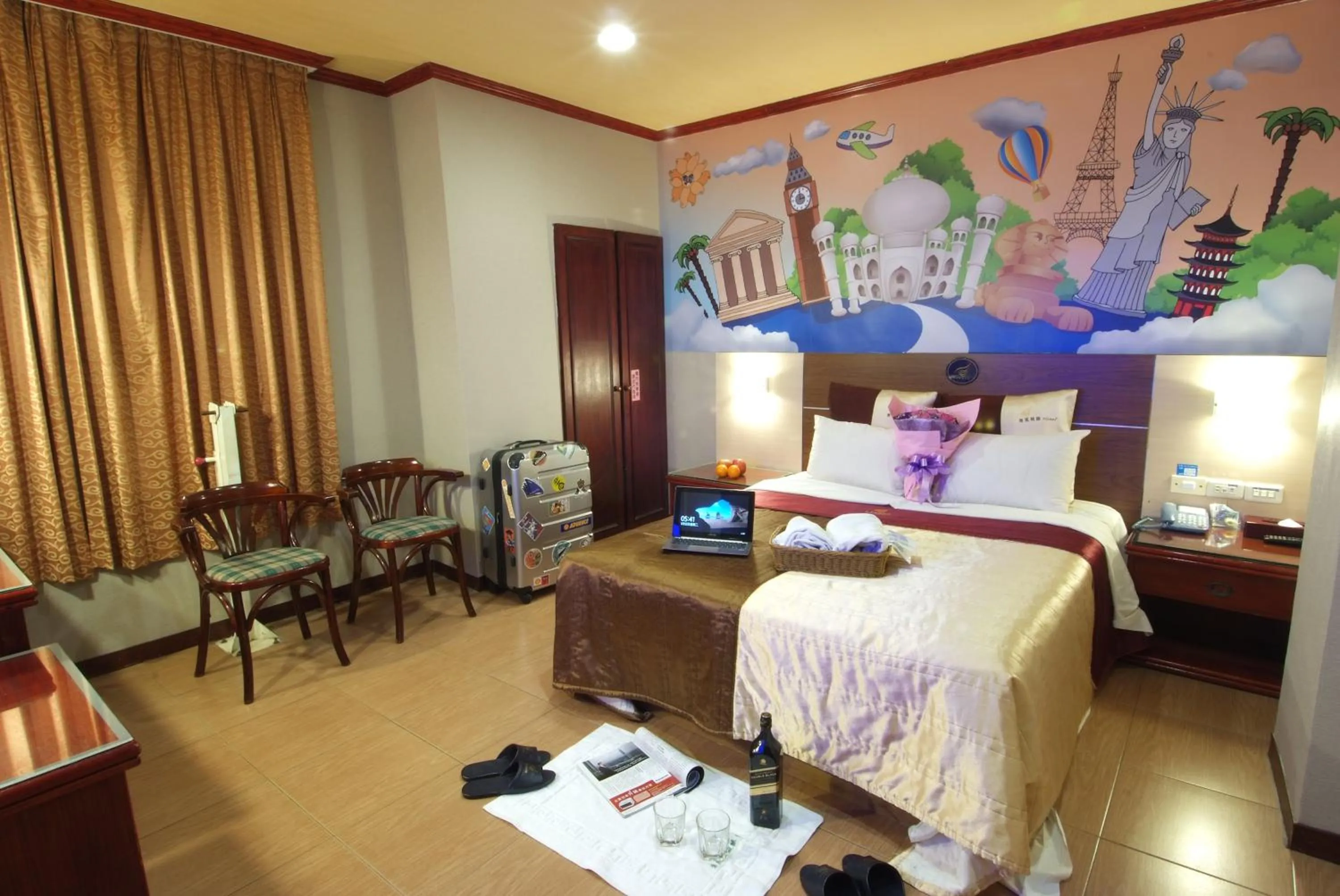 Bed in Golden Swallow Hotel