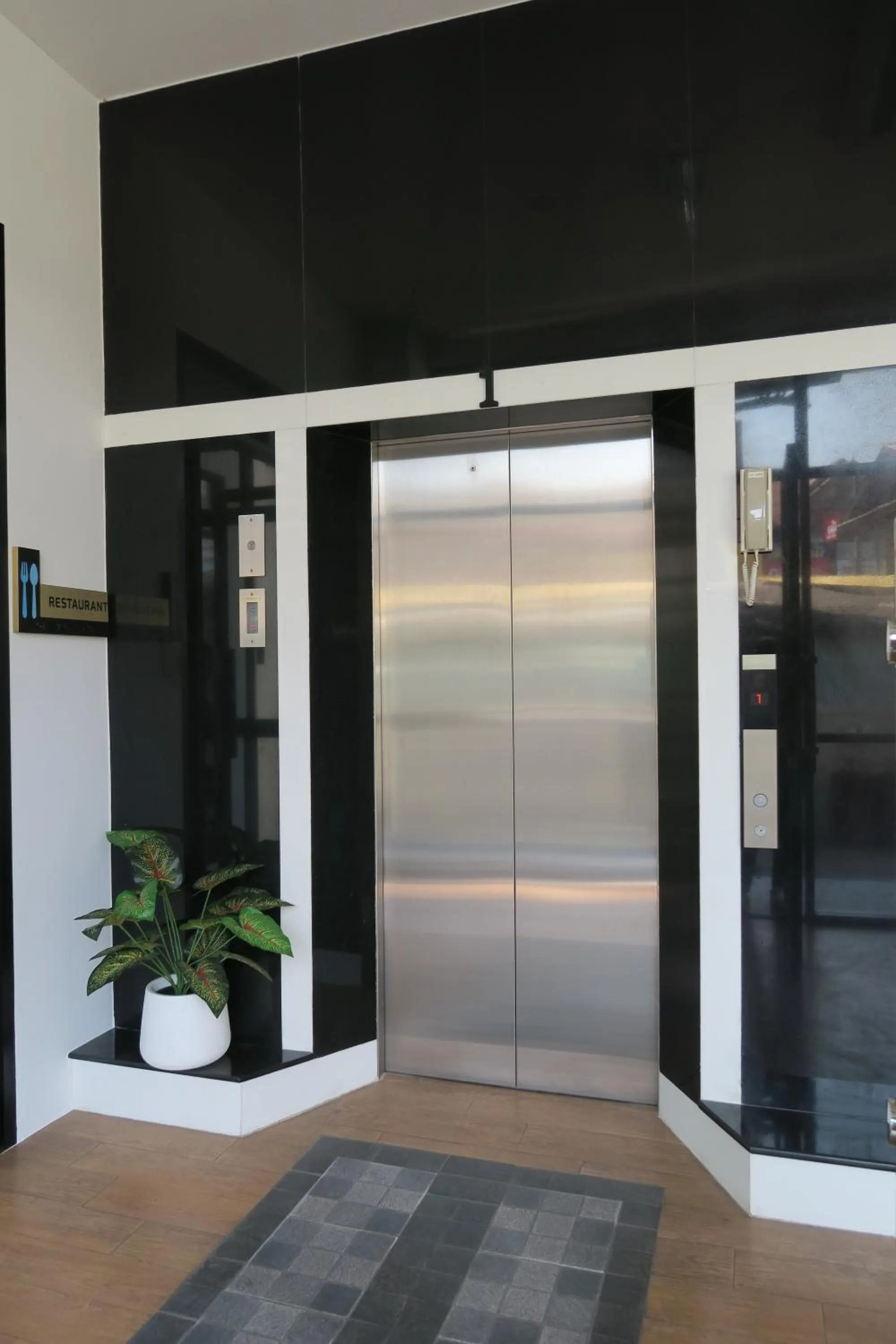 The Mira Hotel Chiang Rai