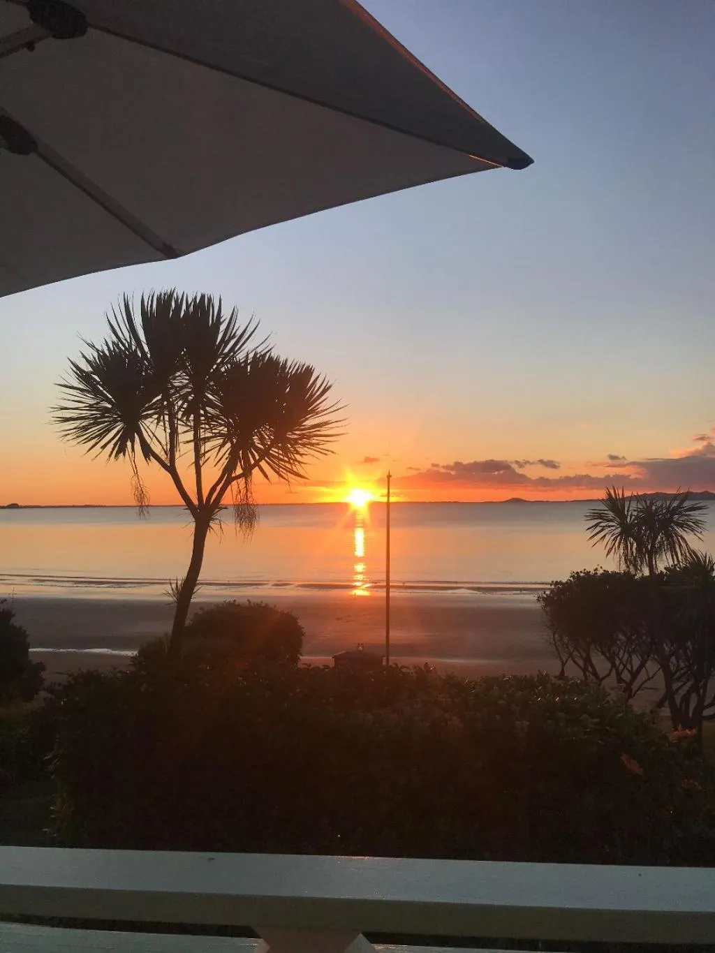 San Marino Motor Lodge Absolute Beachfront