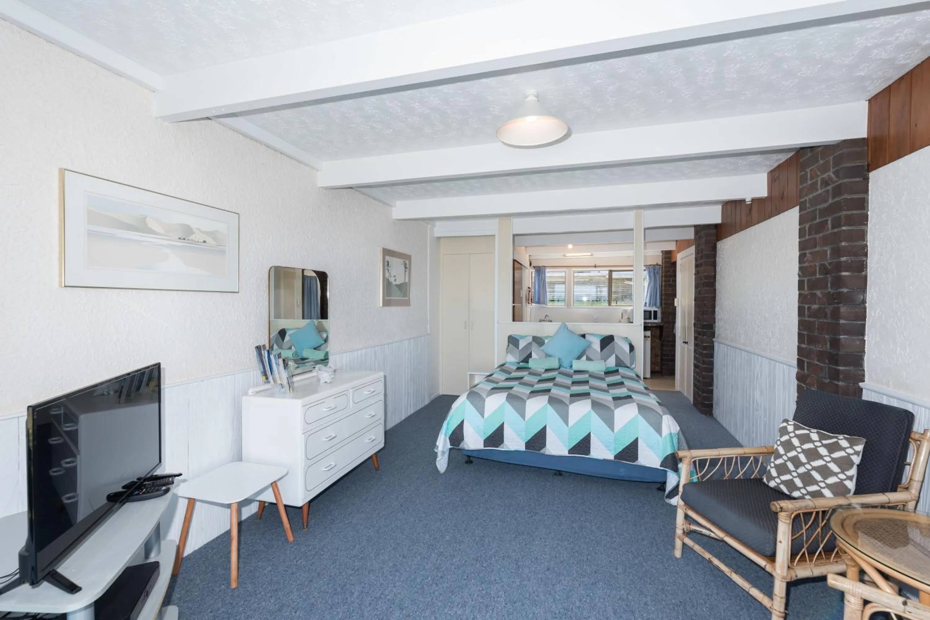 San Marino Motor Lodge Absolute Beachfront