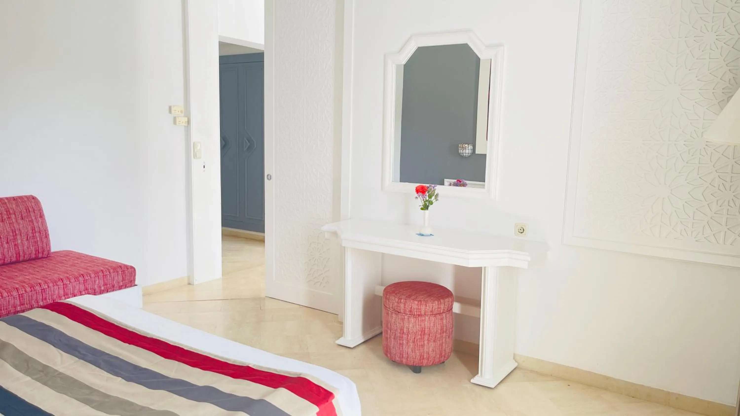 Photo of the whole room, Bed in One Resort Jockey Monastir