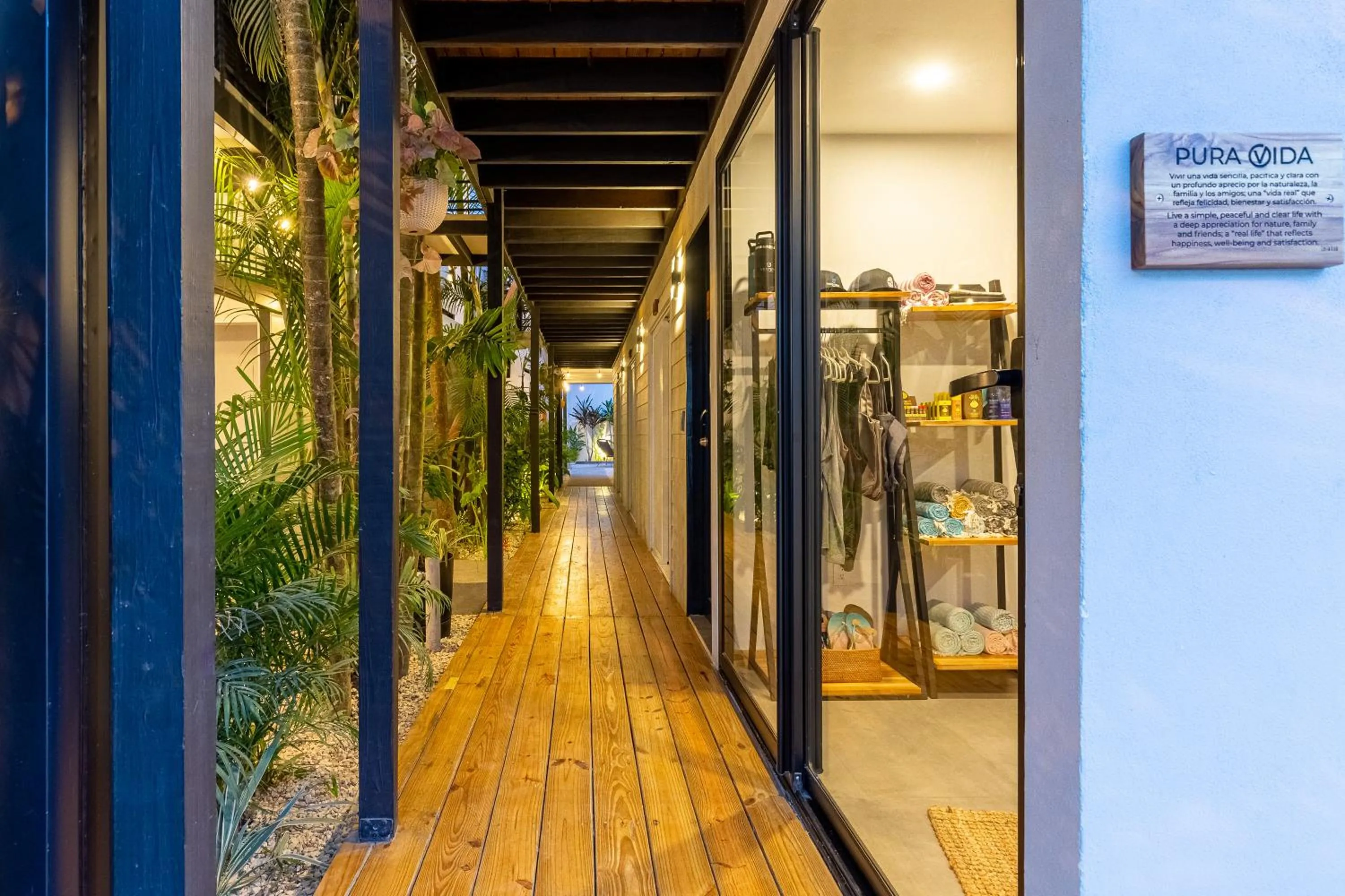 Property building in Ventura Santa Teresa