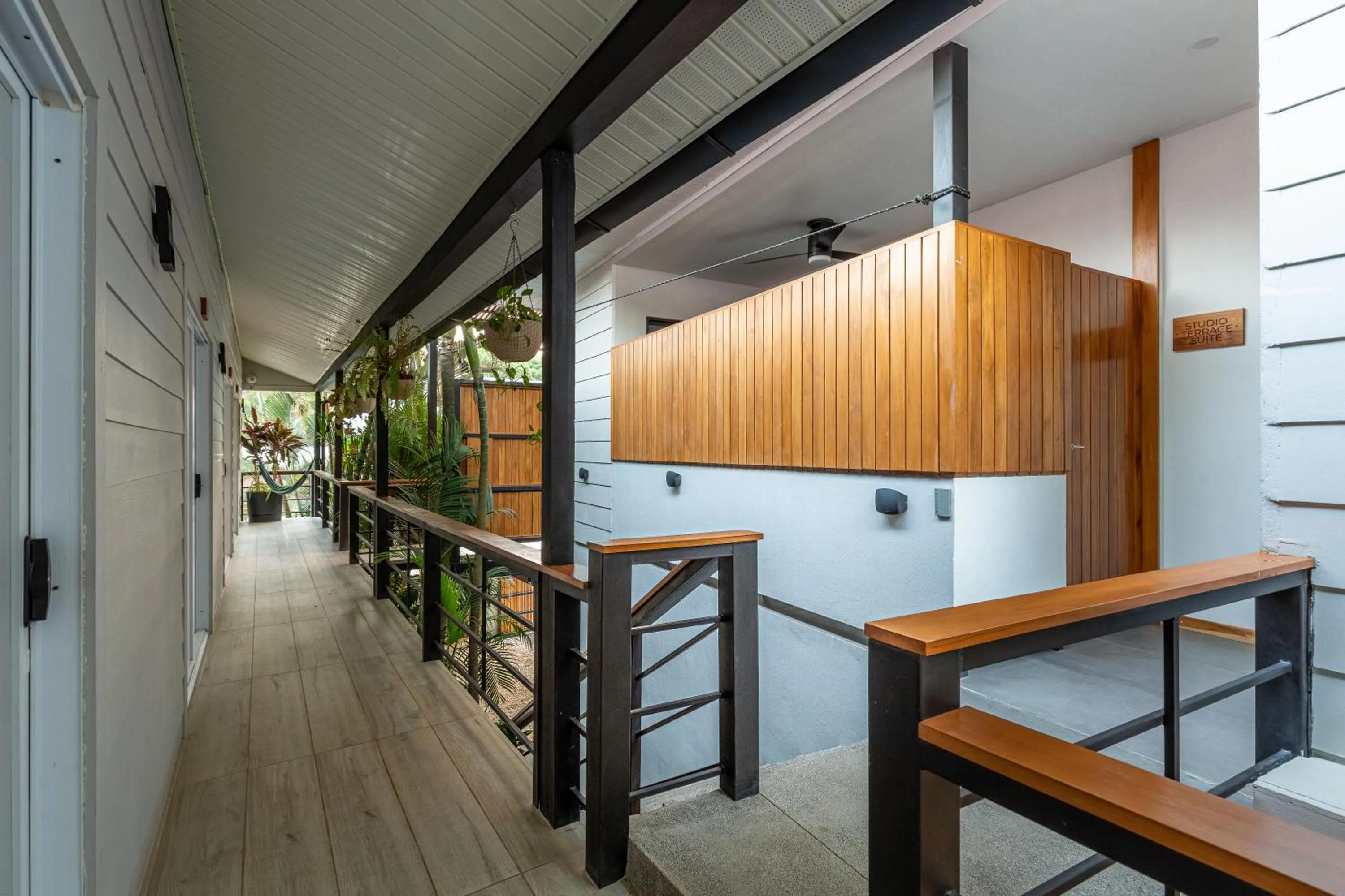 Property building in Ventura Santa Teresa