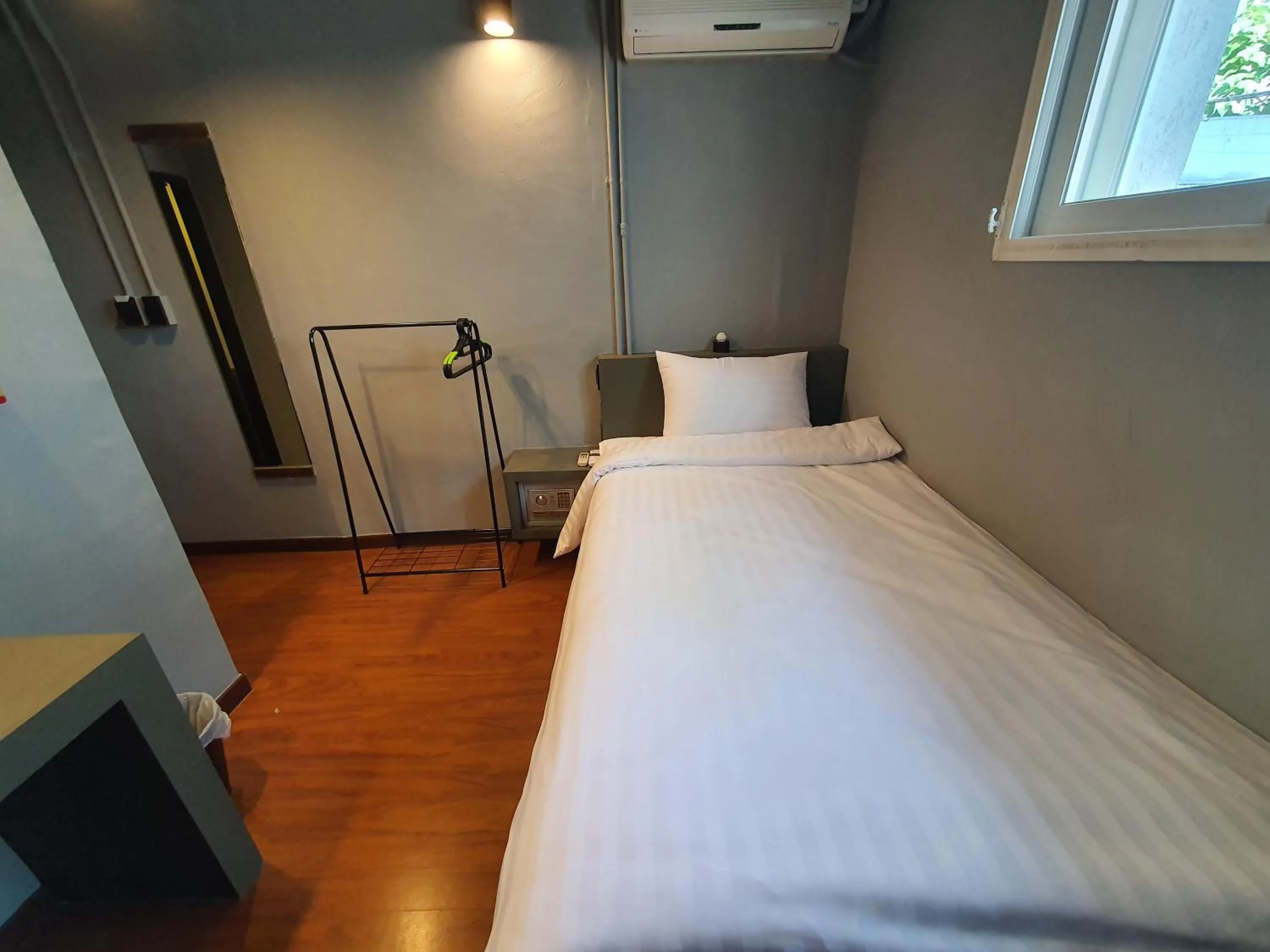Bed in Daljee Guesthouse