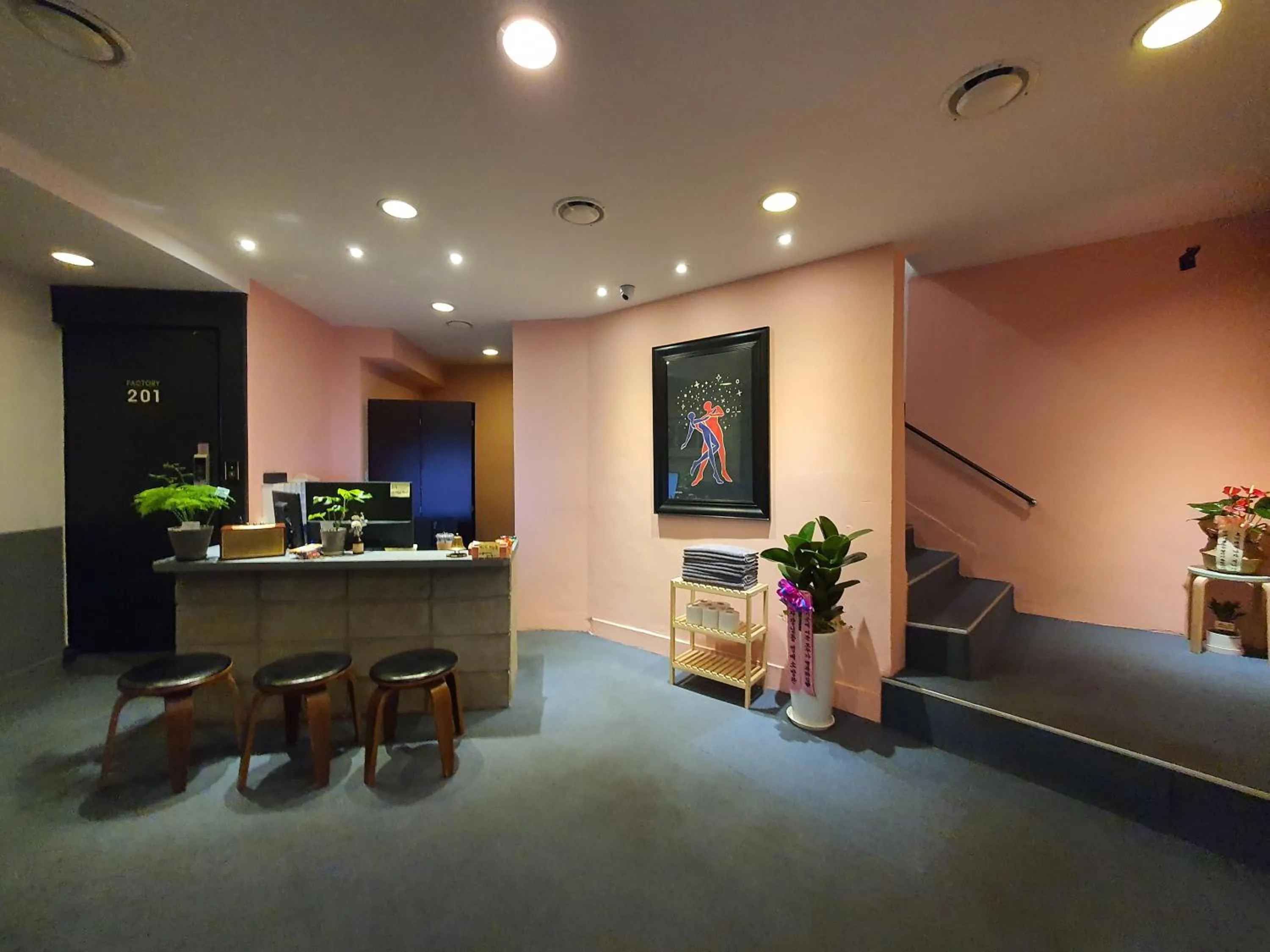 Lobby or reception in Daljee Guesthouse