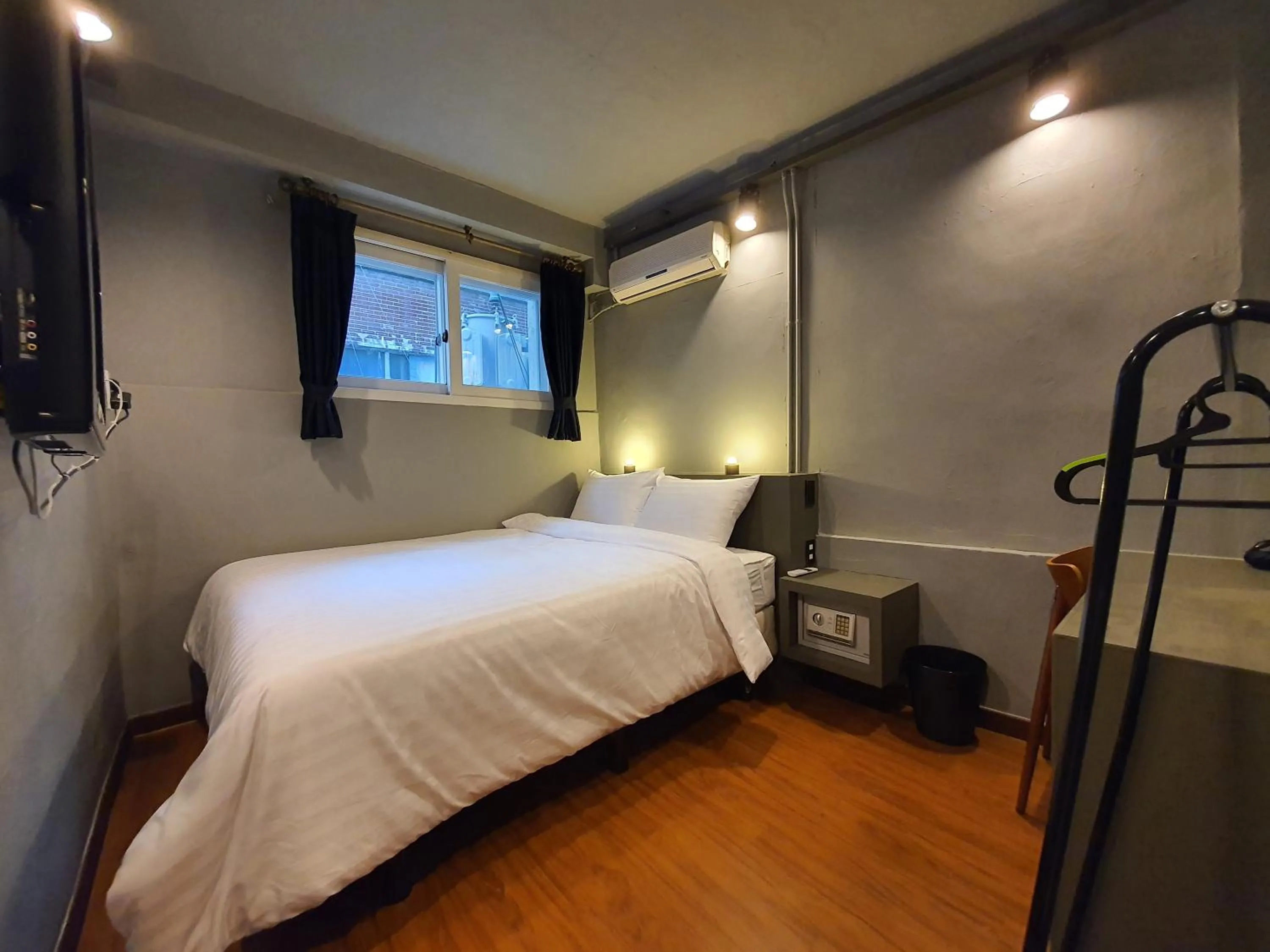 Bed in Daljee Guesthouse