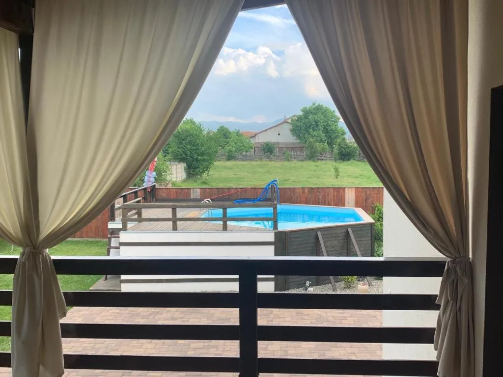 Two-Bedroom Apartment in Casa Deac