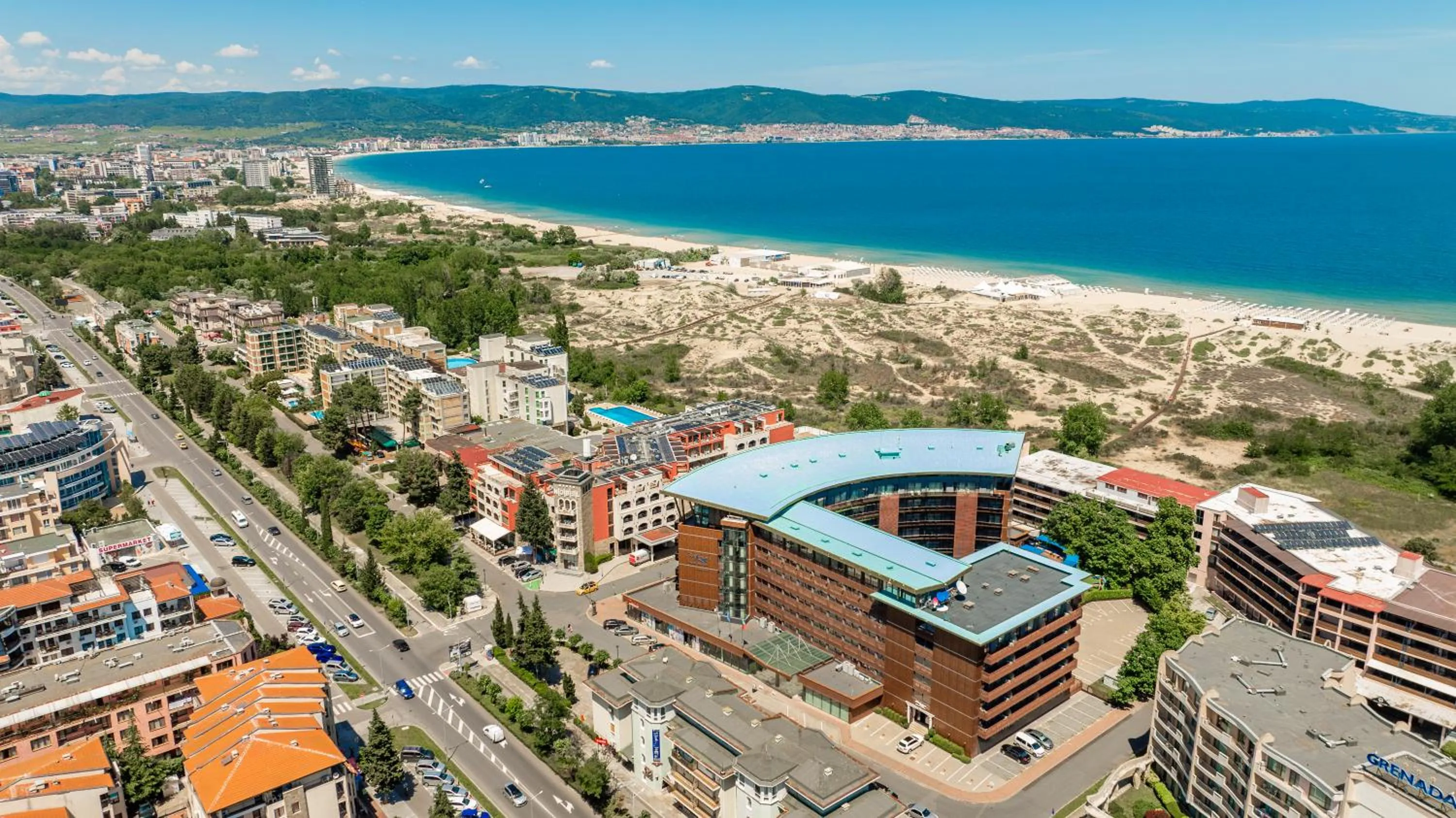 Property building in Galeon Residence & SPA