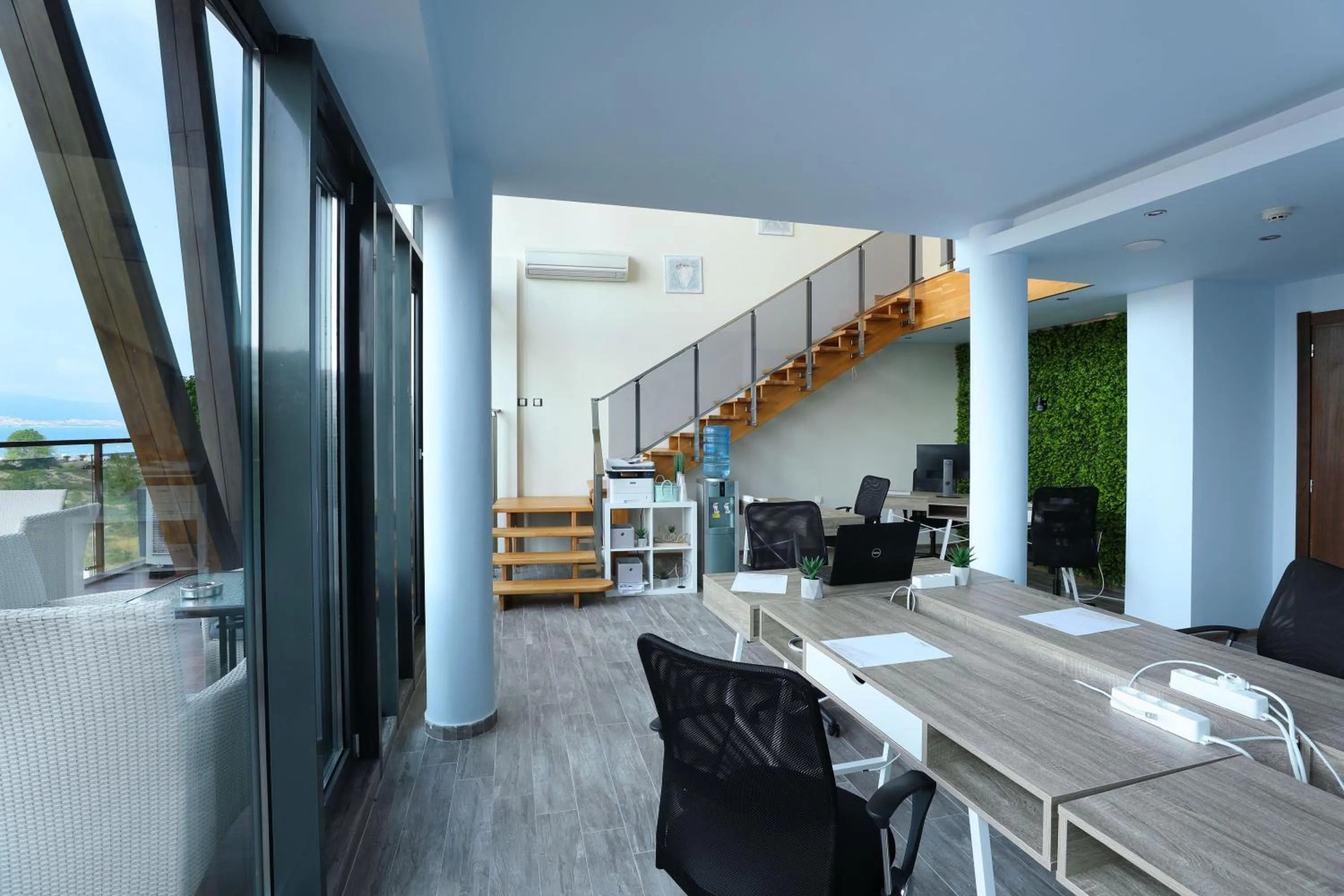 Business facilities in Galeon Residence & SPA