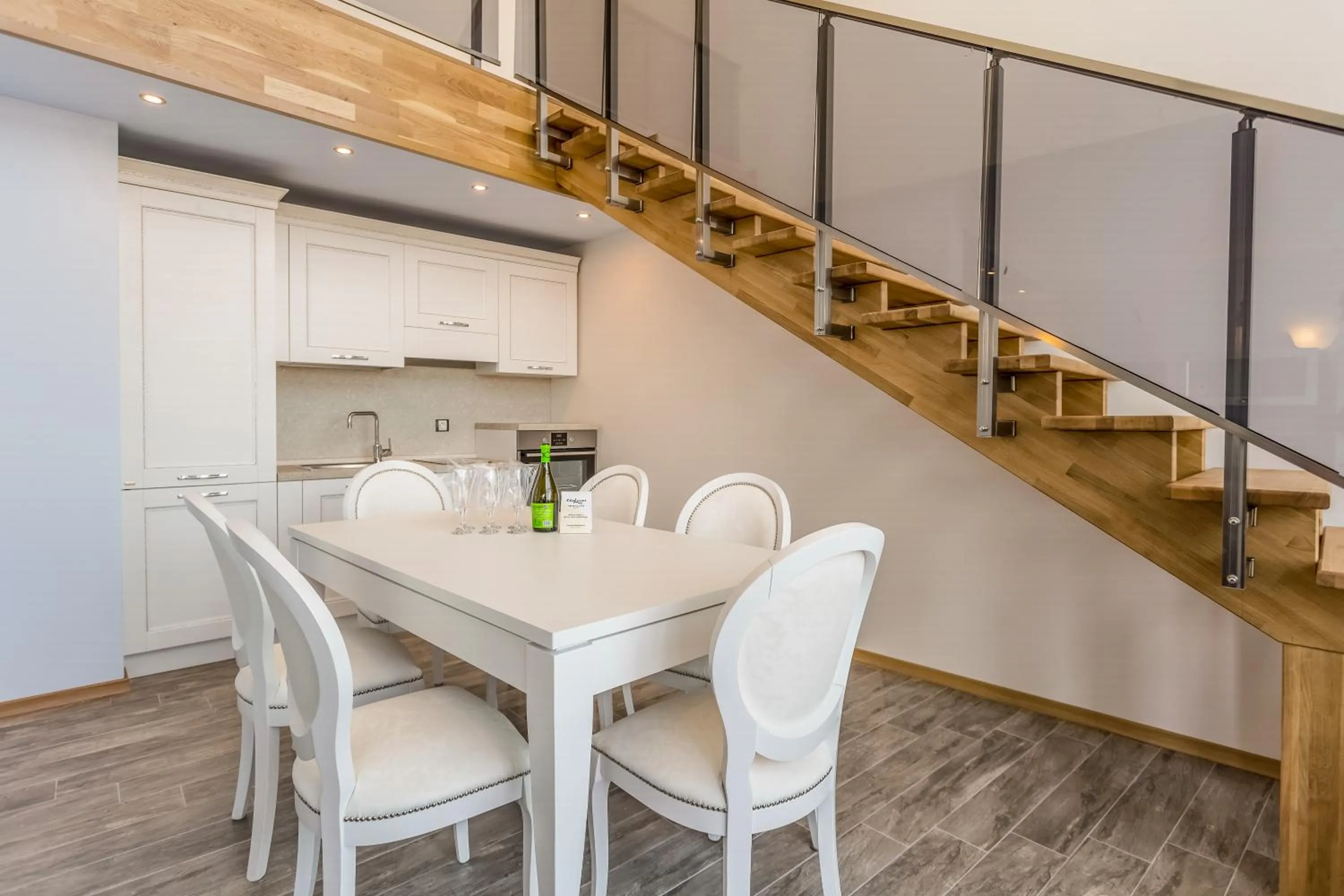 Kitchen or kitchenette in Galeon Residence & SPA