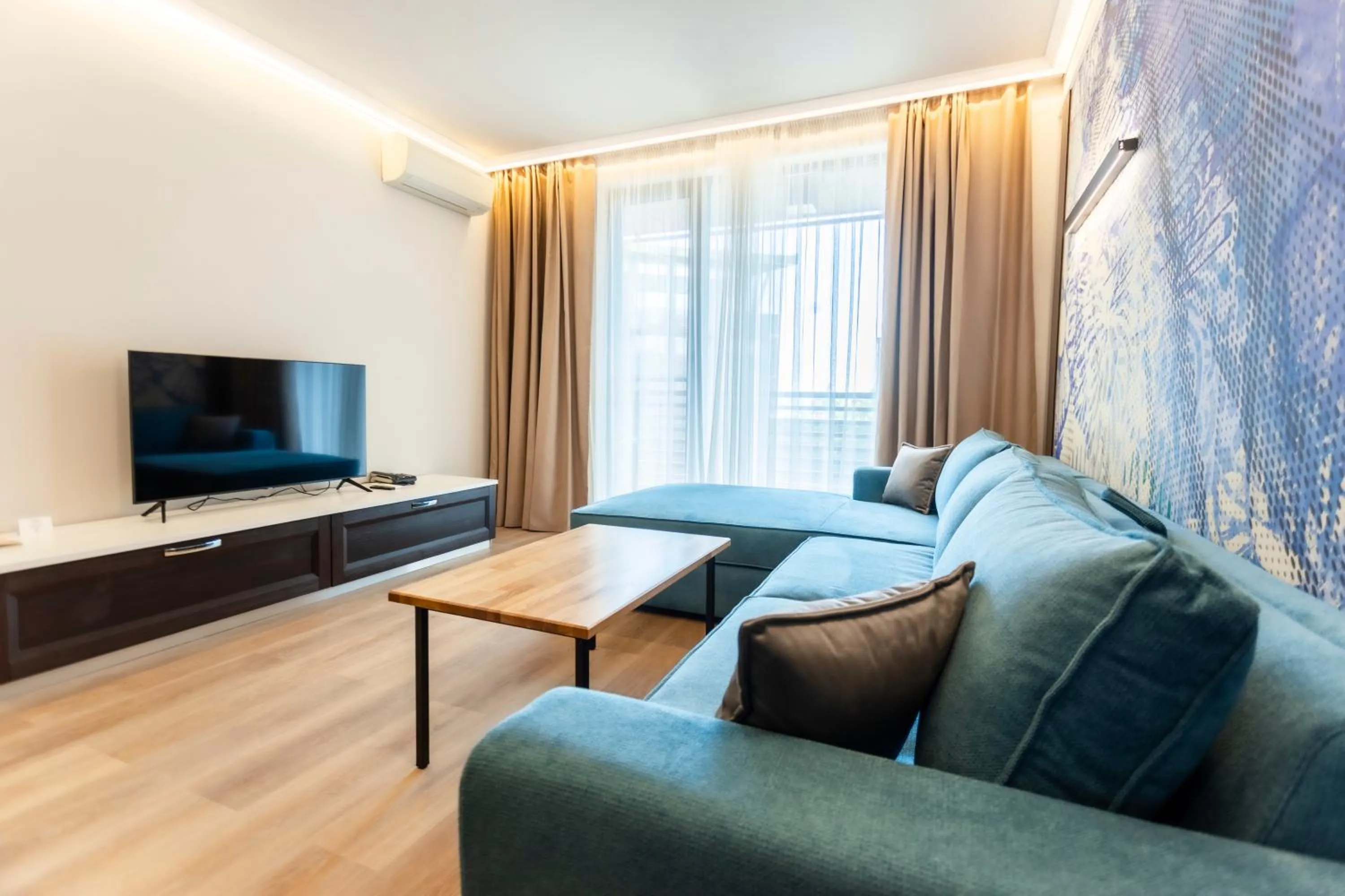 Communal lounge/ TV room in Galeon Residence & SPA