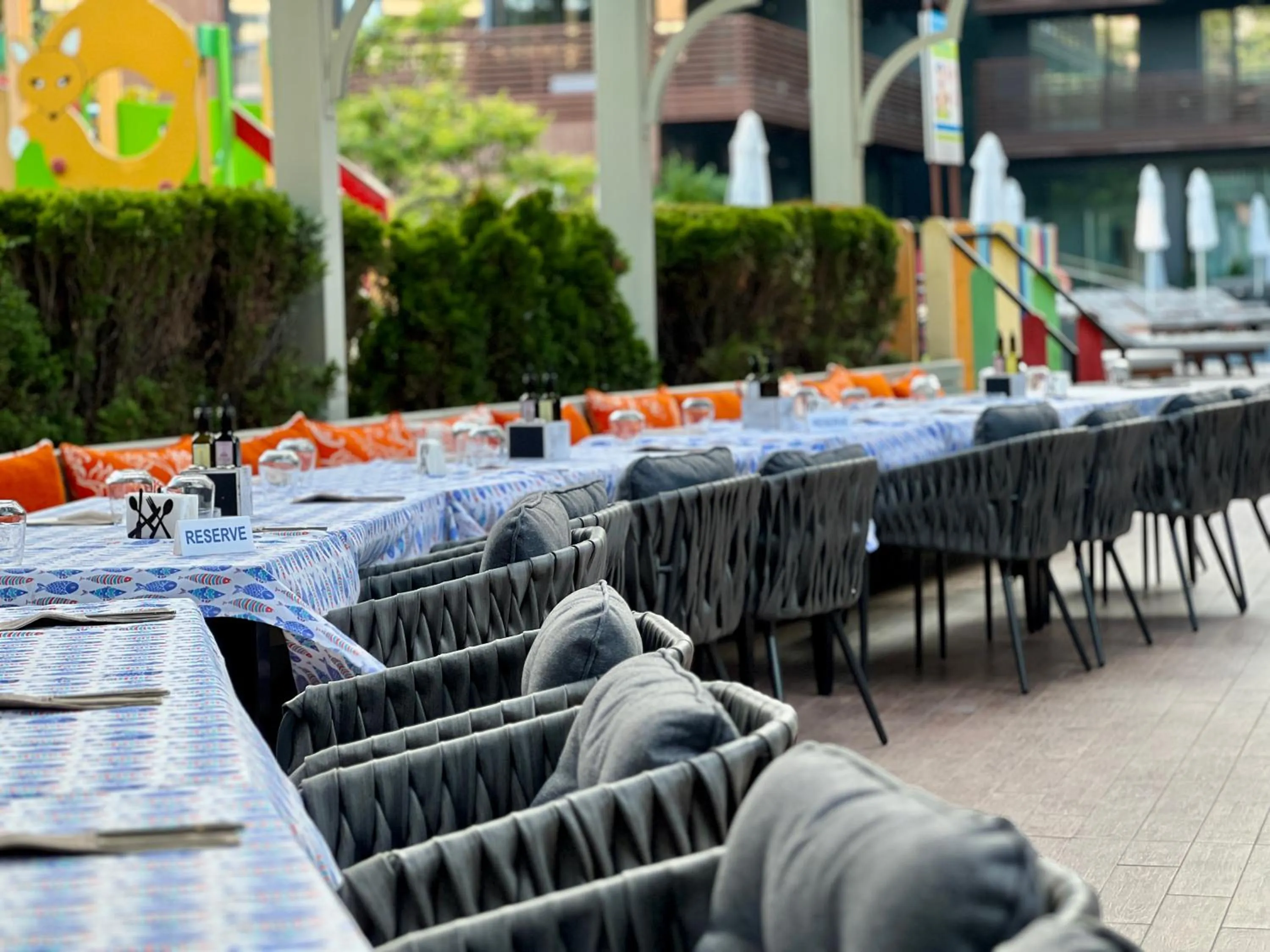 Restaurant/places to eat in Galeon Residence & SPA