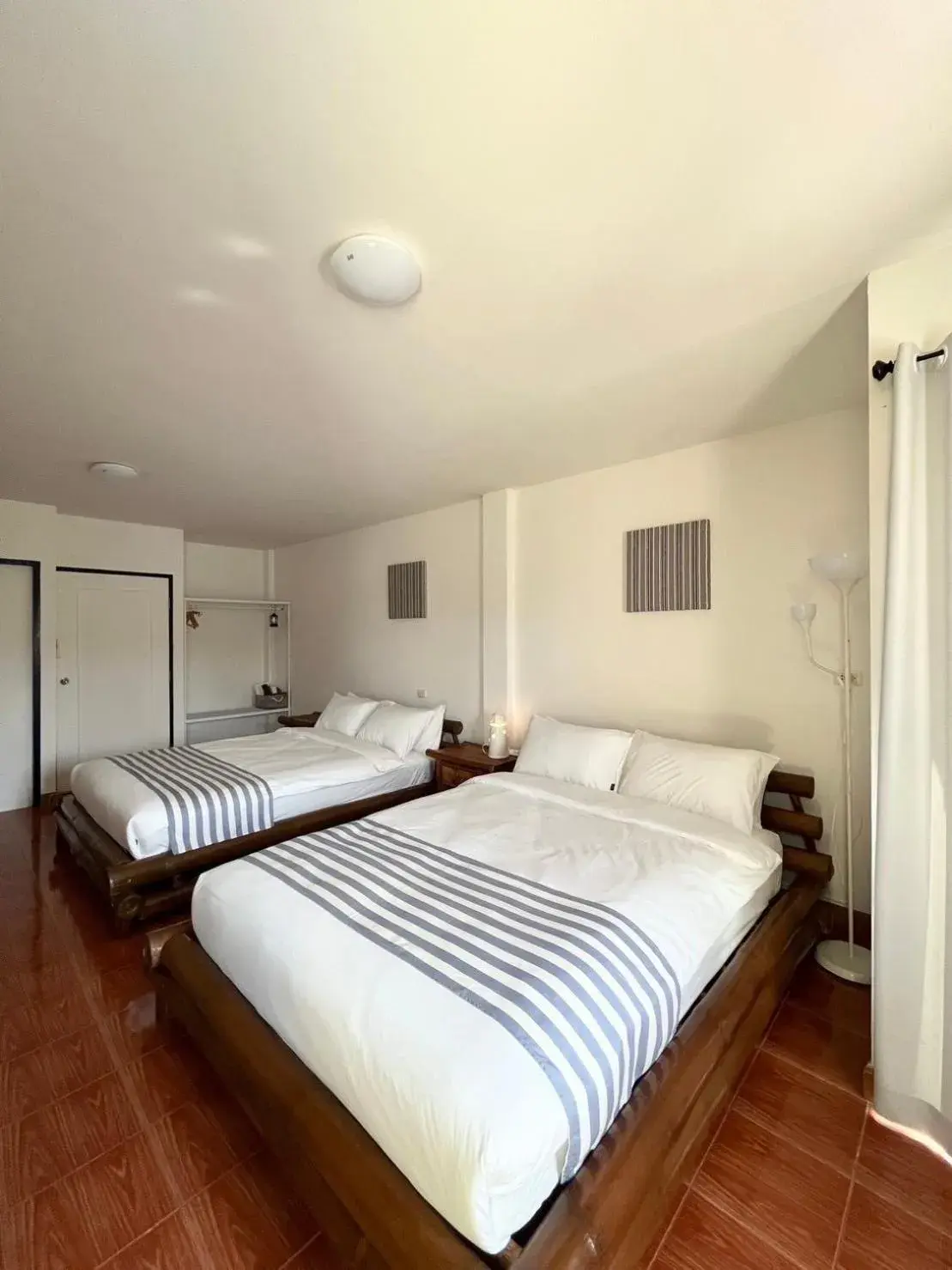 Standard Queen Room with Two Queen Beds in Nautical Home & Seashell House B&B Standard Queen Room with Two Queen Beds in Nautical Home & Seashell House B&B