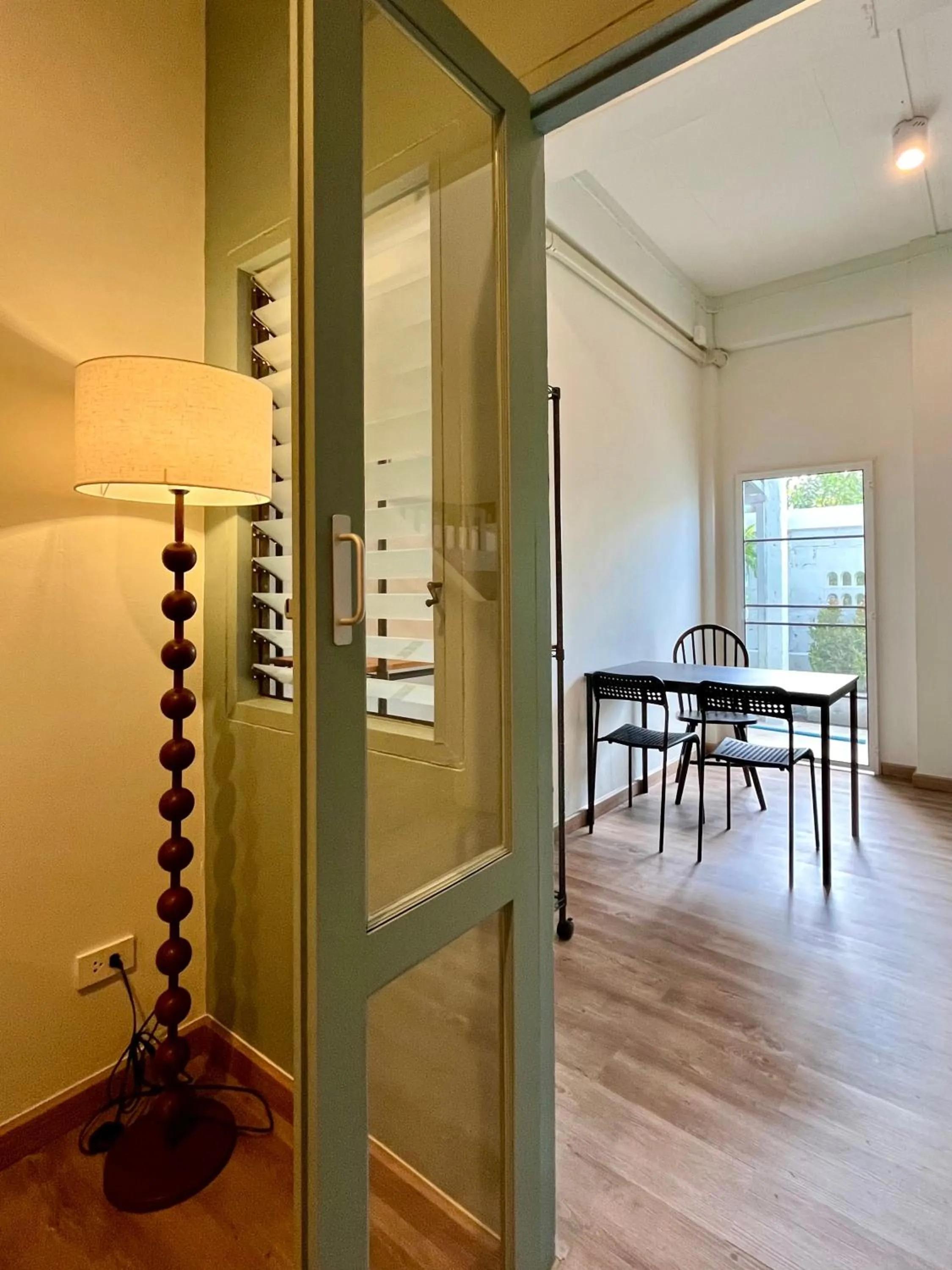 Dining area in Nautical Home & Seashell House B&B
