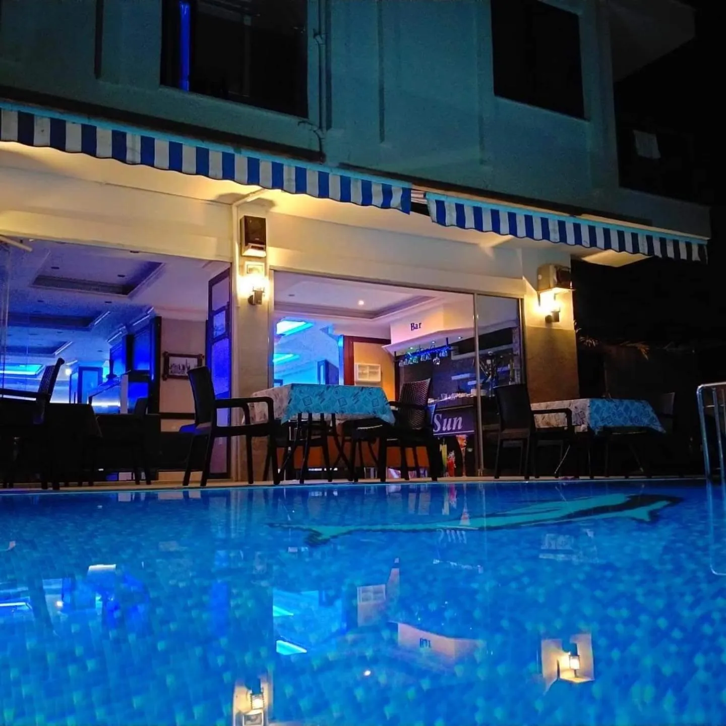 Night in Livane Sun Otel