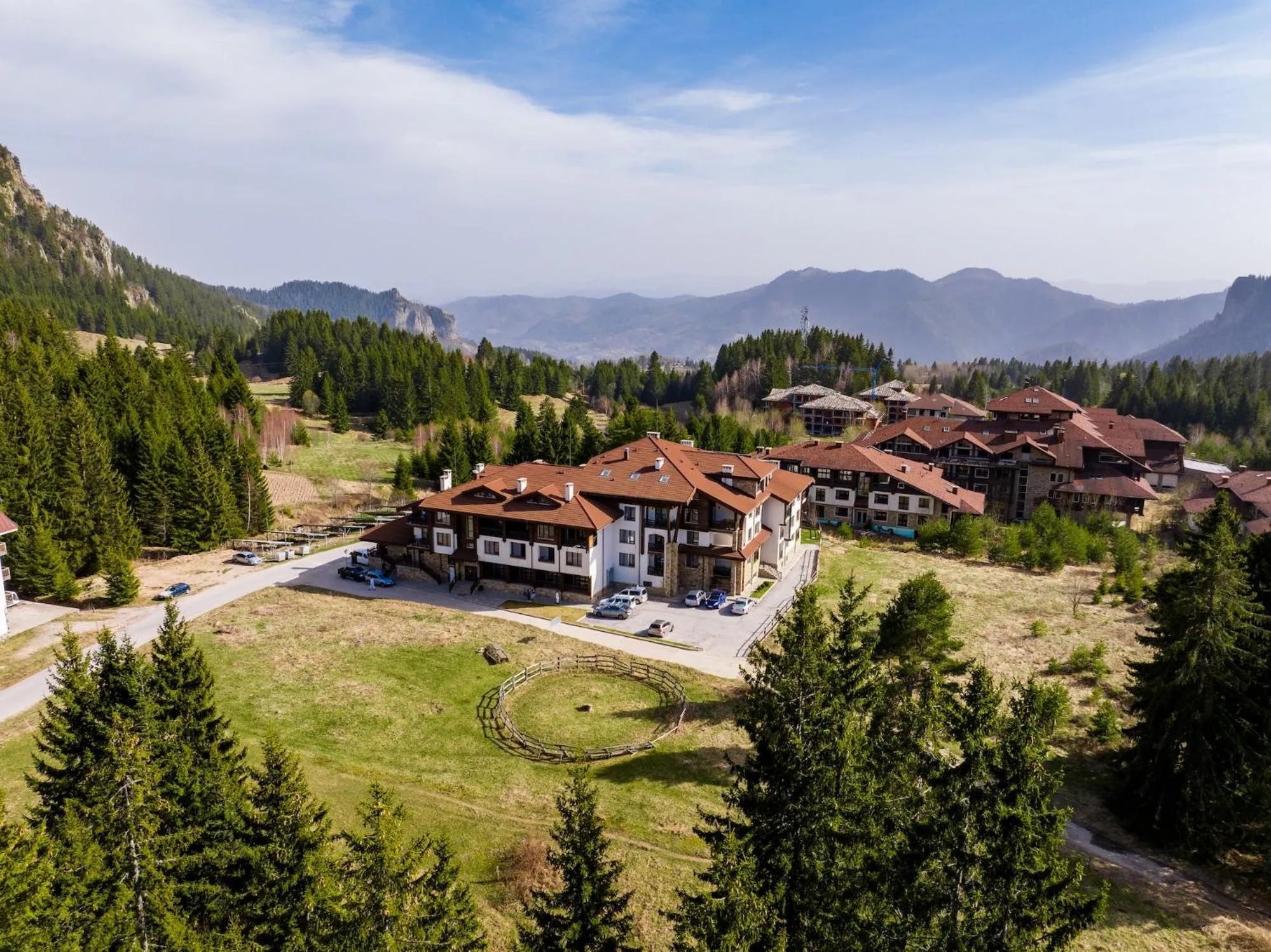 Property building in Oak Residence Hotel & Relax