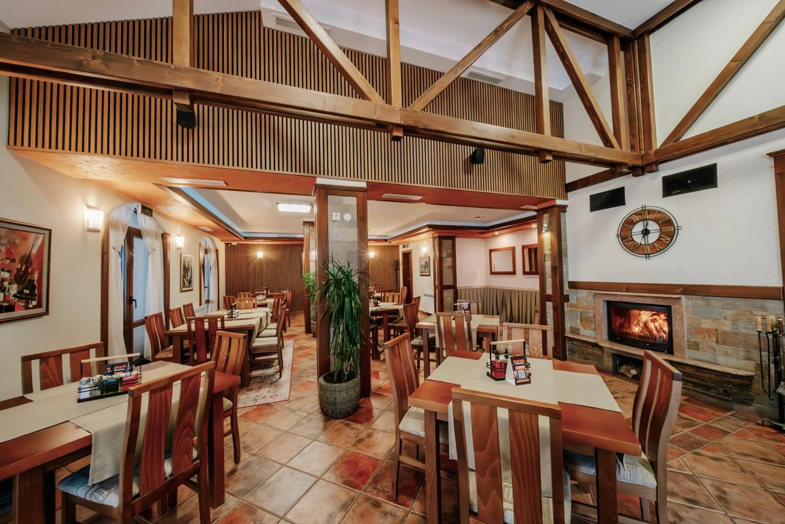 Restaurant/places to eat in Oak Residence Hotel & Relax