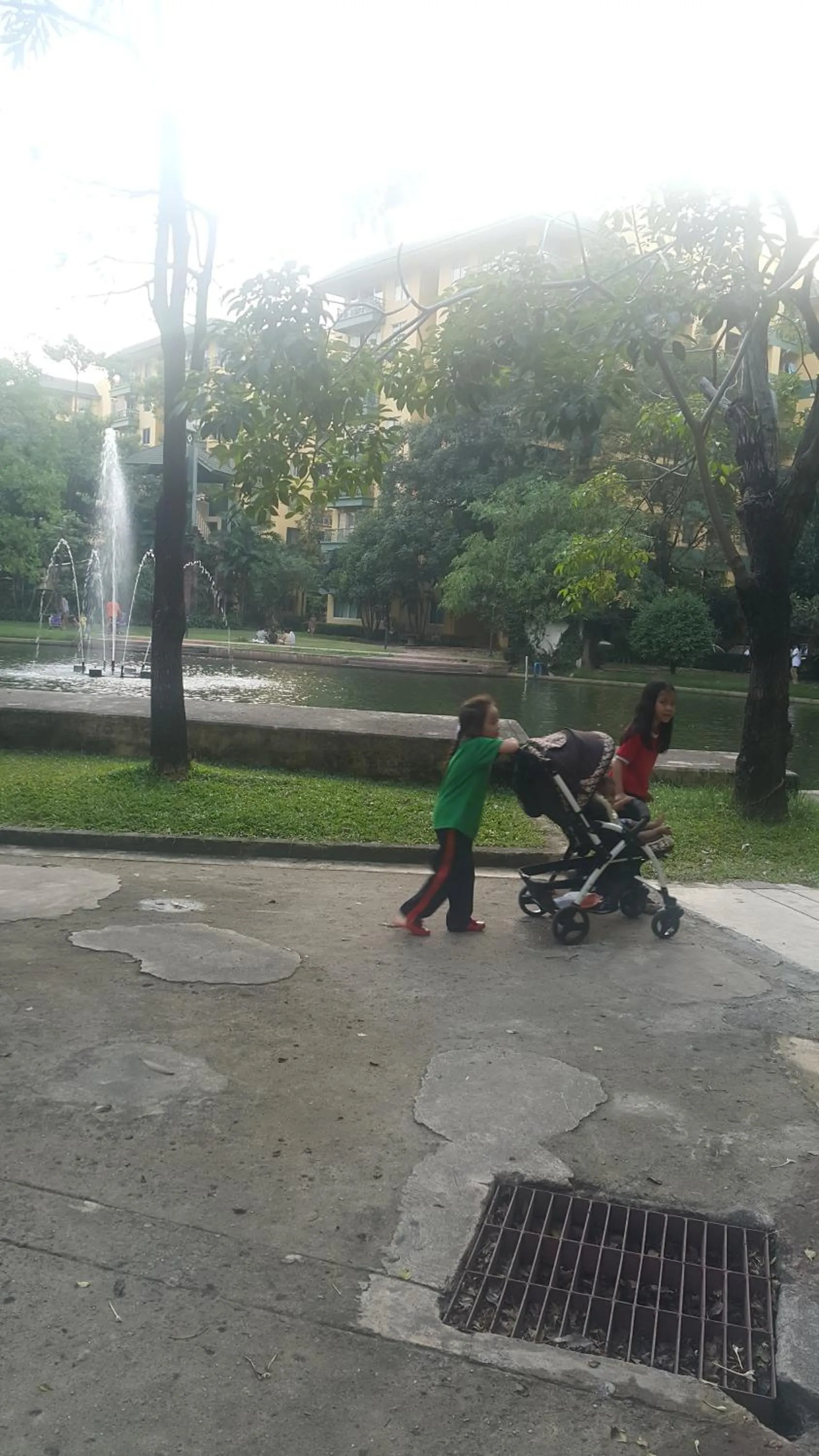 Natural landscape in The Park Land Bangna by Nudda