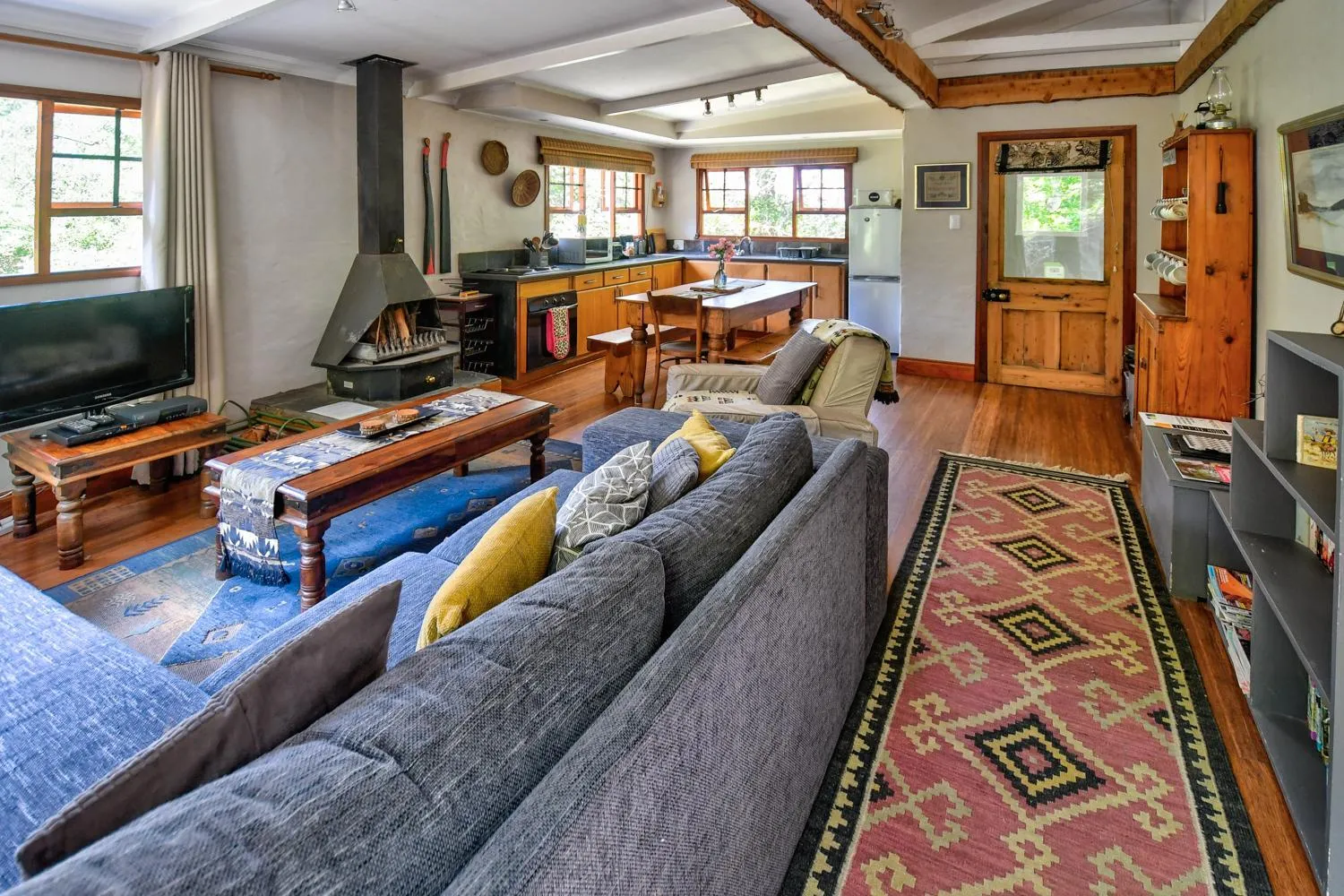 Living room in Maple Grove