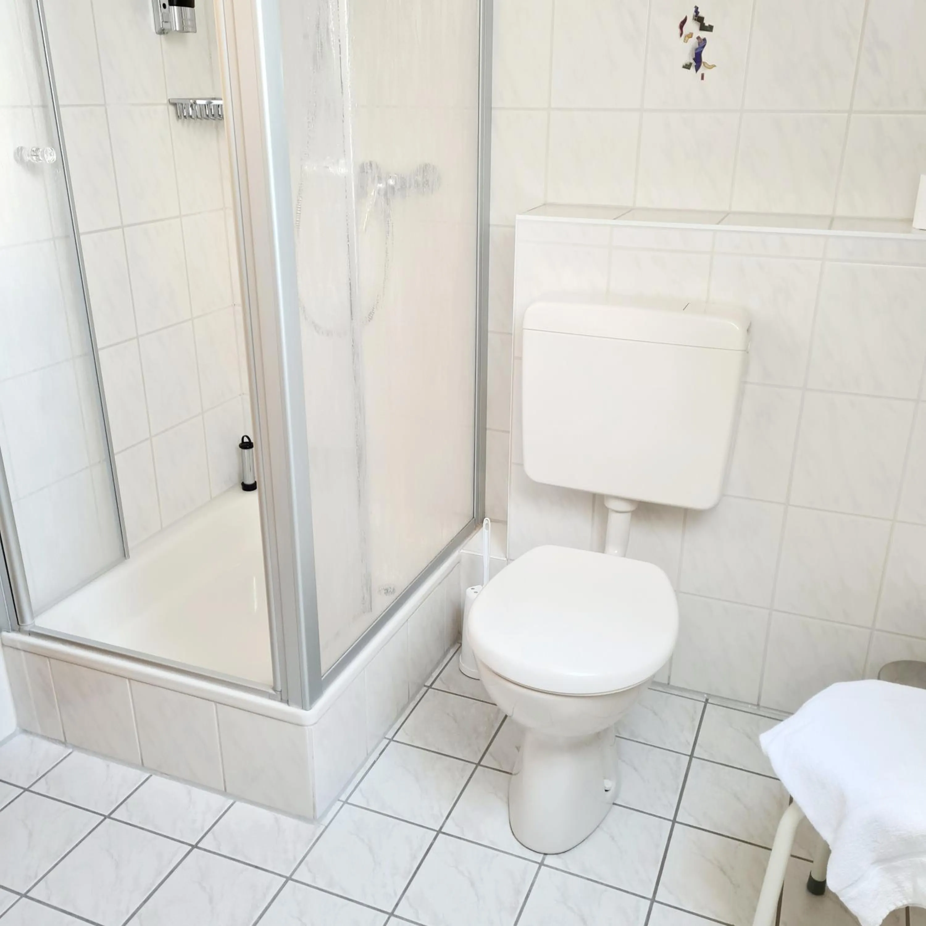 Bathroom in Gasthaus Schöllmann