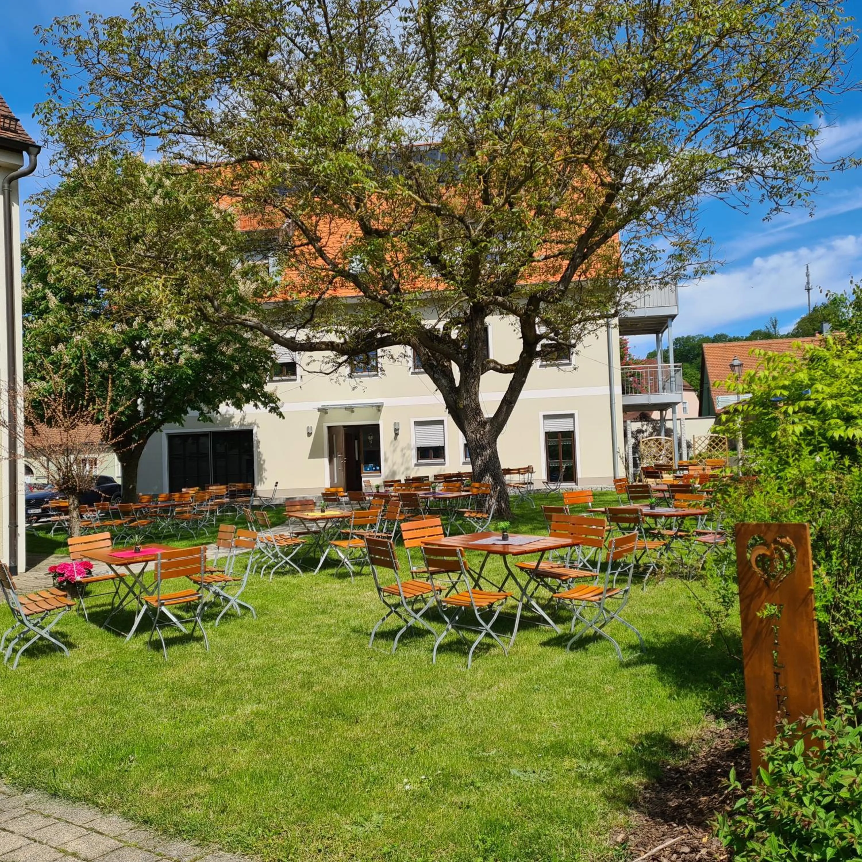 Restaurant/places to eat in Gasthaus Schöllmann