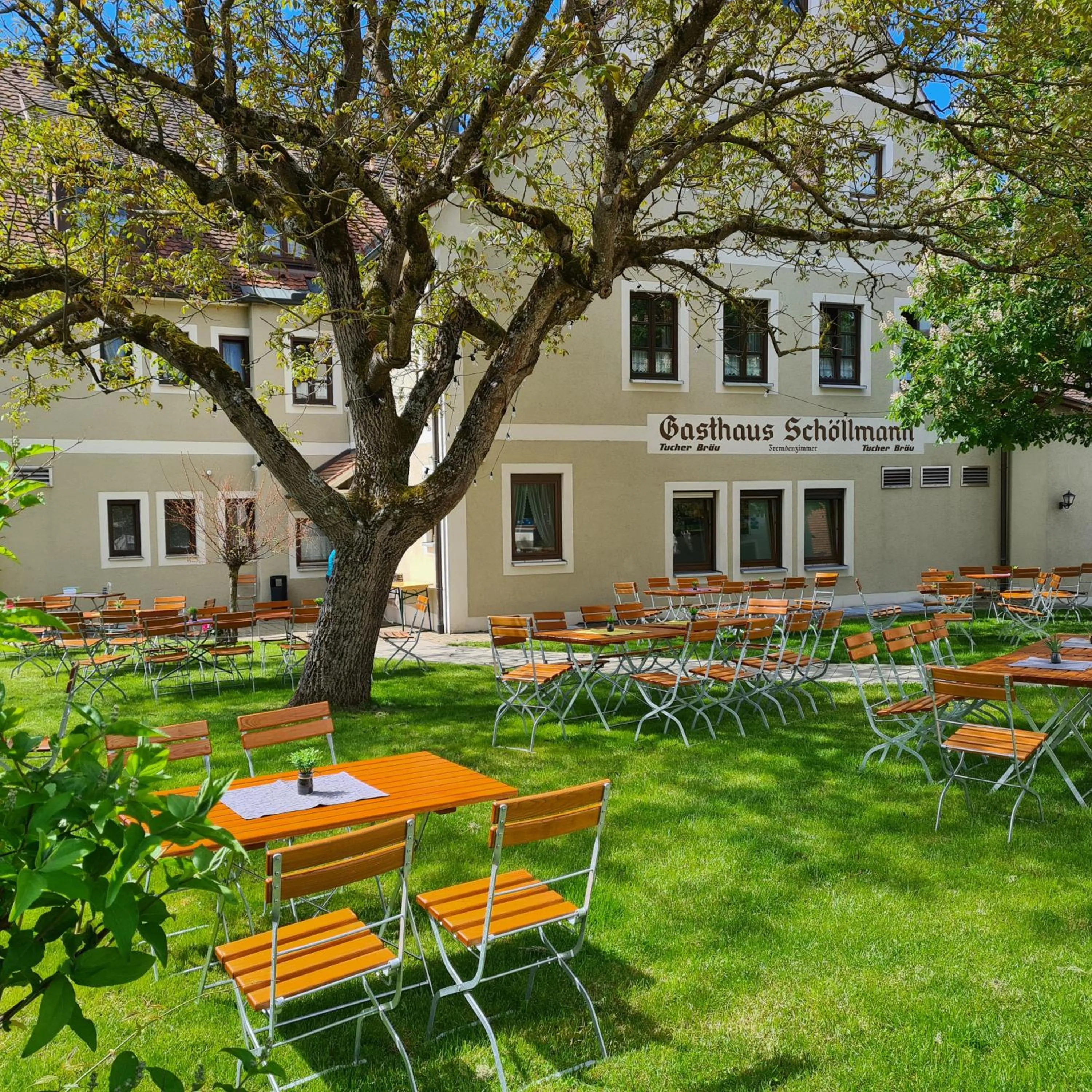 Restaurant/places to eat in Gasthaus Schöllmann