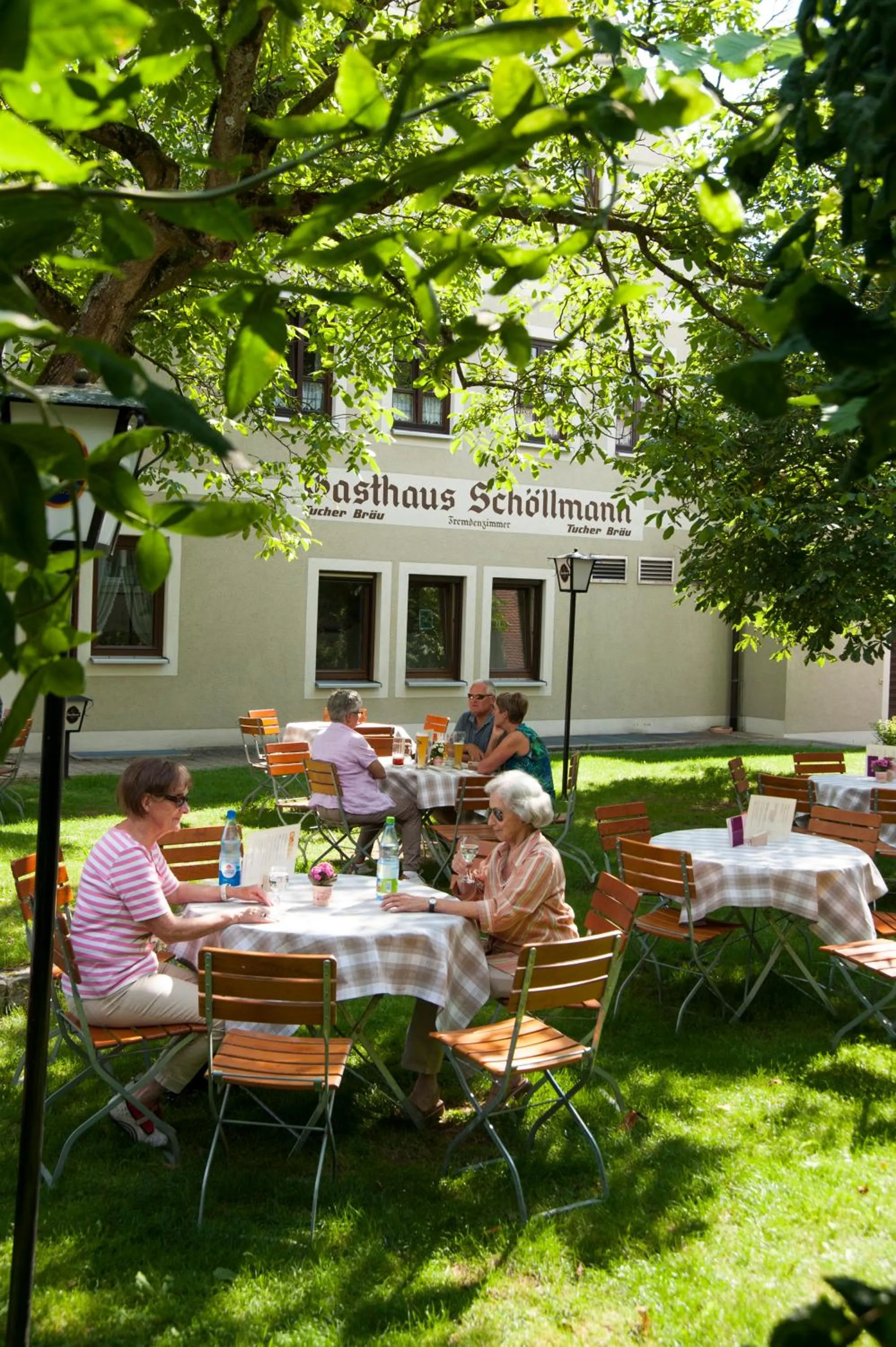 Restaurant/places to eat in Gasthaus Schöllmann