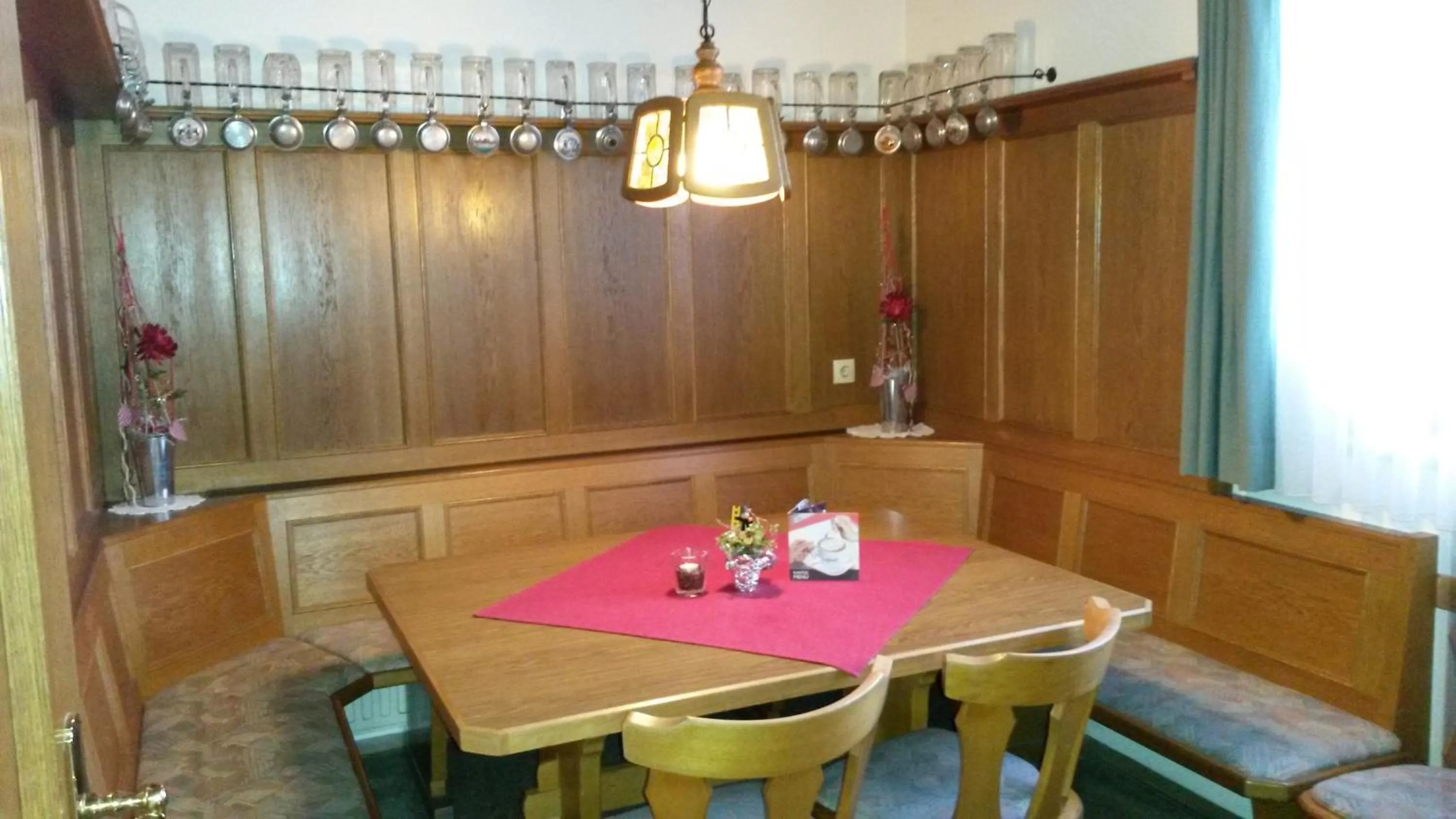 Restaurant/places to eat in Gasthaus Schöllmann