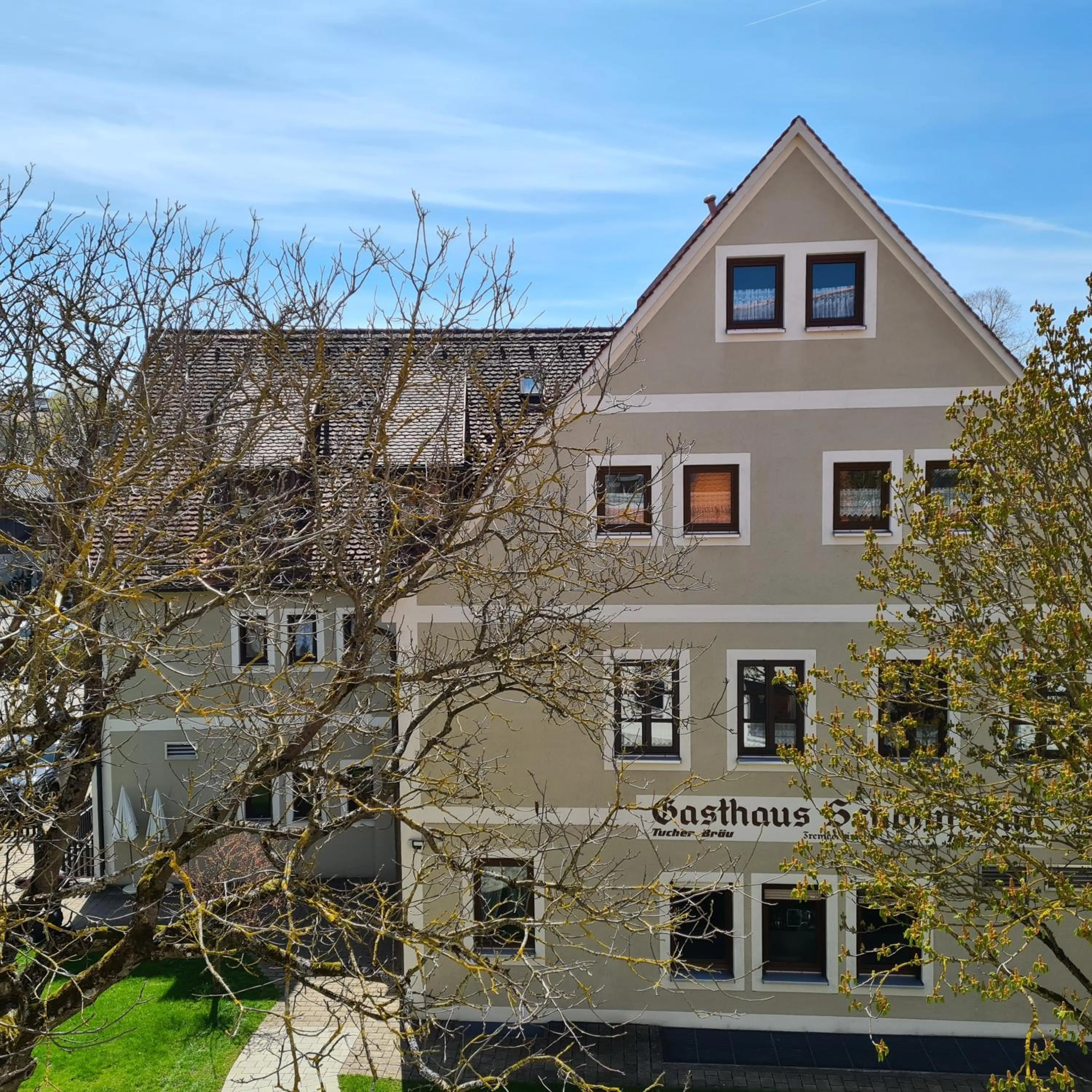 Property building in Gasthaus Schöllmann