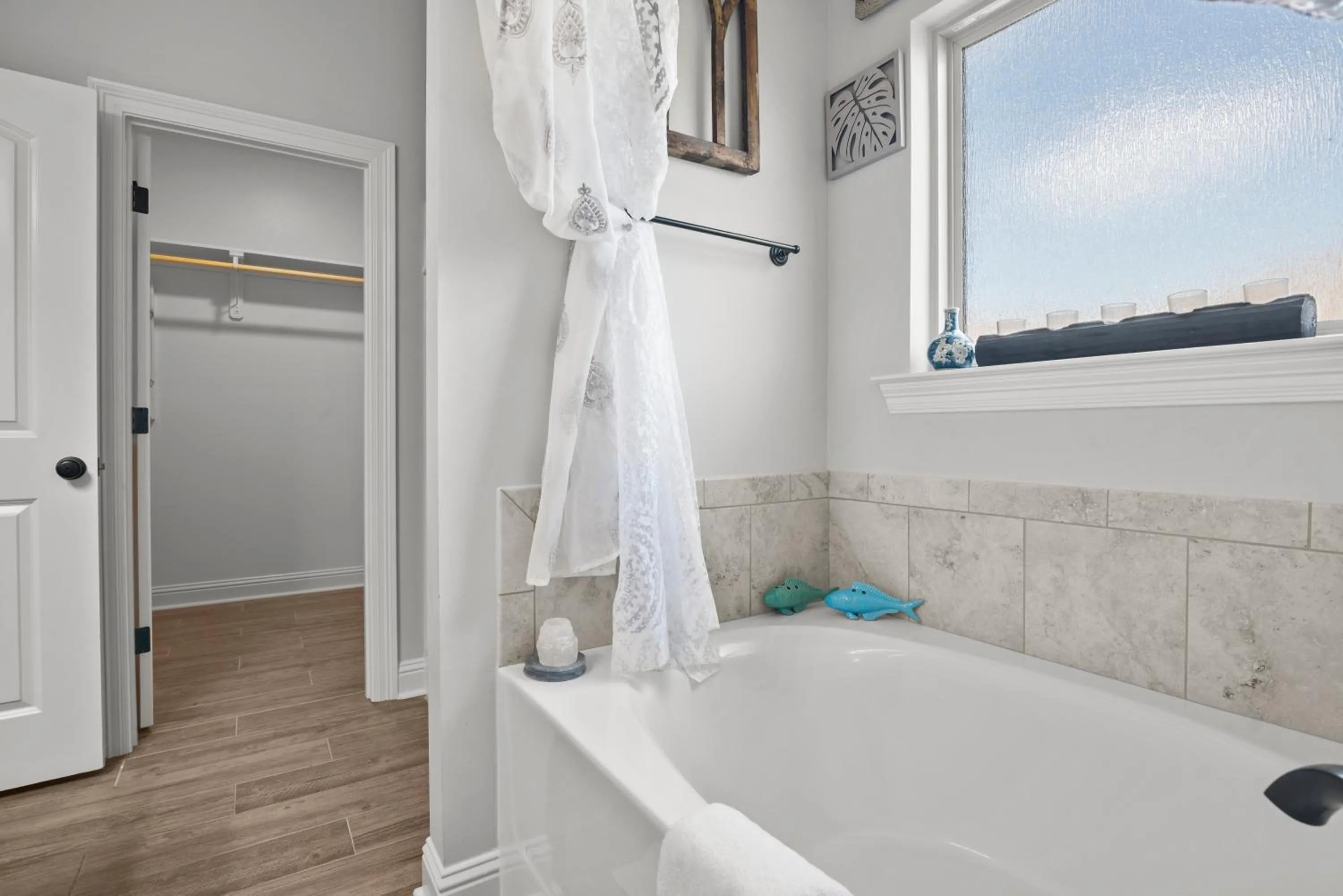 Hot Tub in Zen House, a peaceful sanctuary in Shreveport, LA! Tv in each room