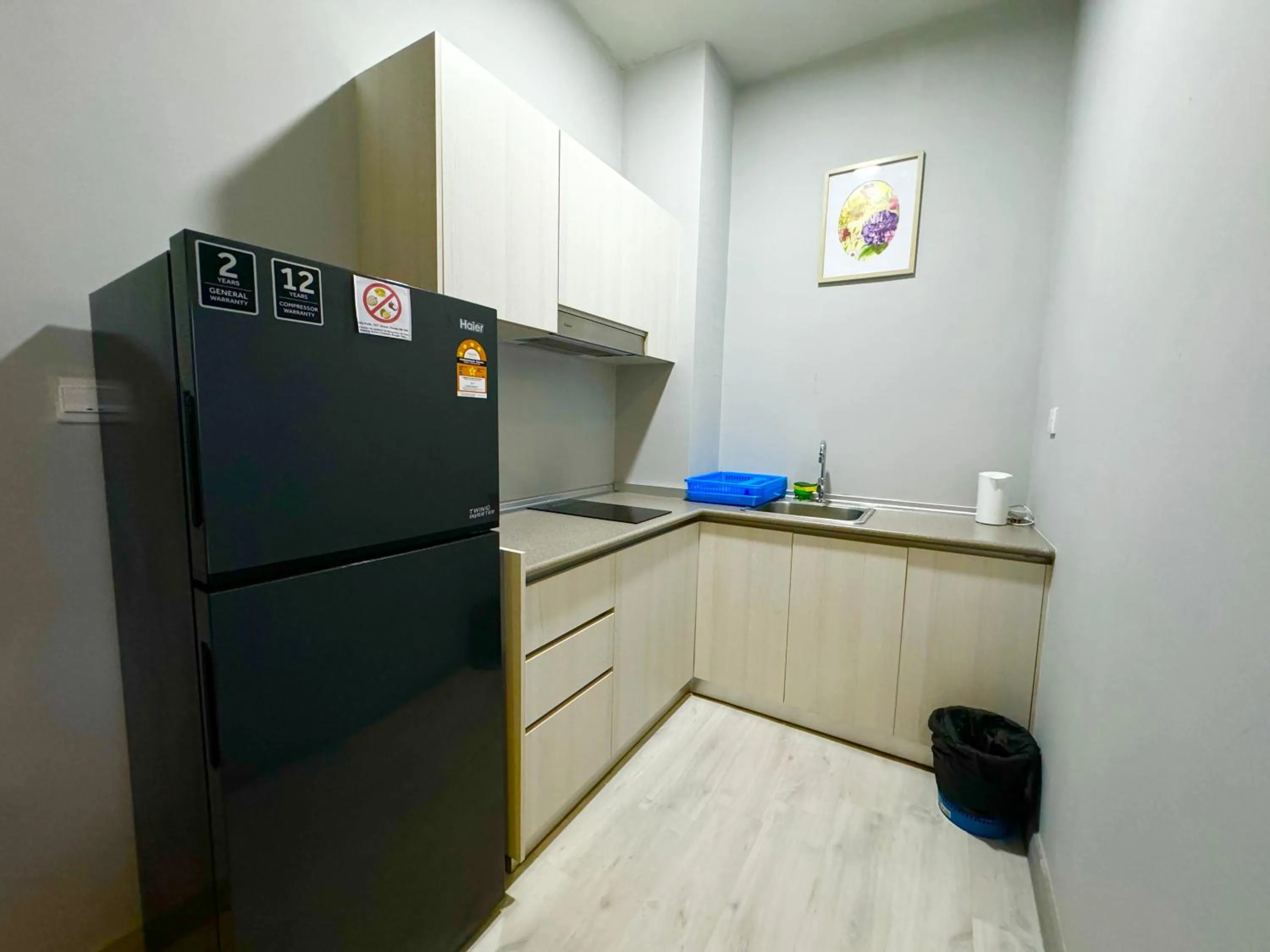 Kitchen or kitchenette in Sunset Seaview Vacation Condos @ Jesselton Quay