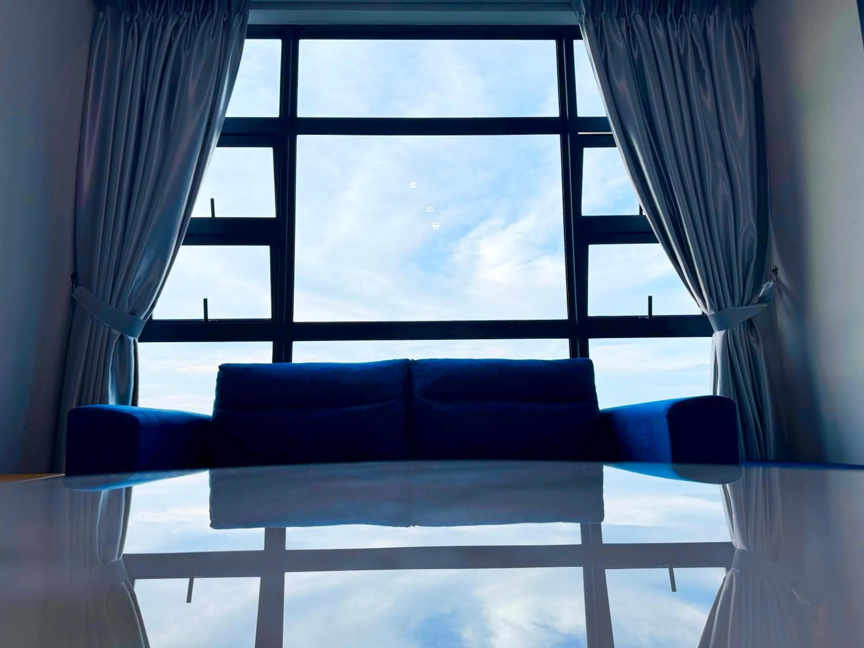 Living room in Sunset Seaview Vacation Condos @ Jesselton Quay