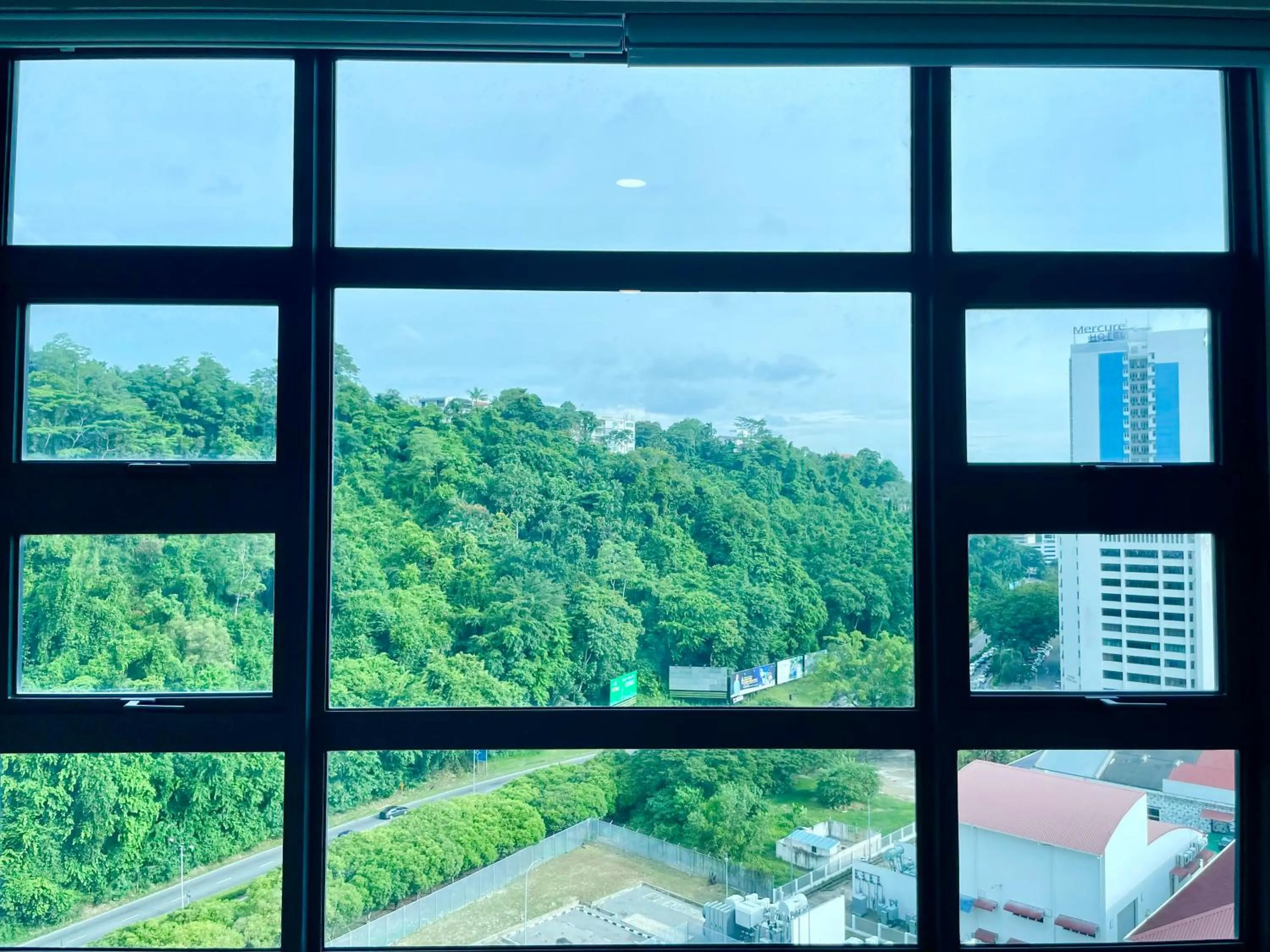 City view in Sunset Seaview Vacation Condos @ Jesselton Quay