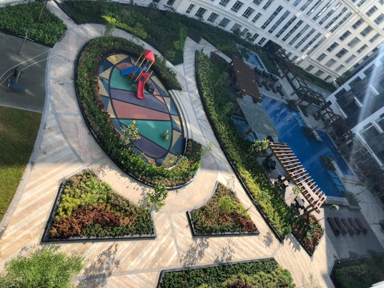 Bird's eye view in Cozy and Classy Studio Across Airport Terminal 3