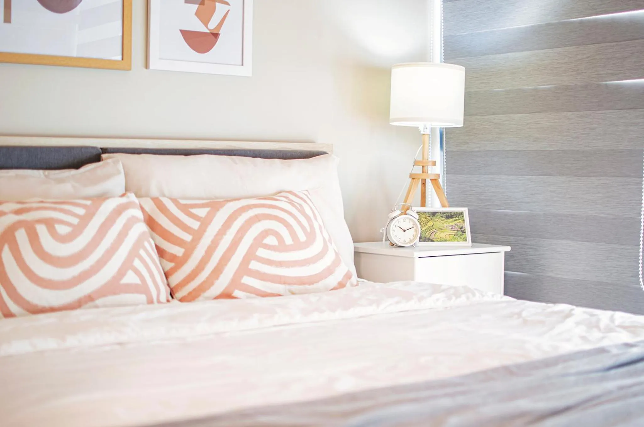 Bed in Cozy and Classy Studio Across Airport Terminal 3