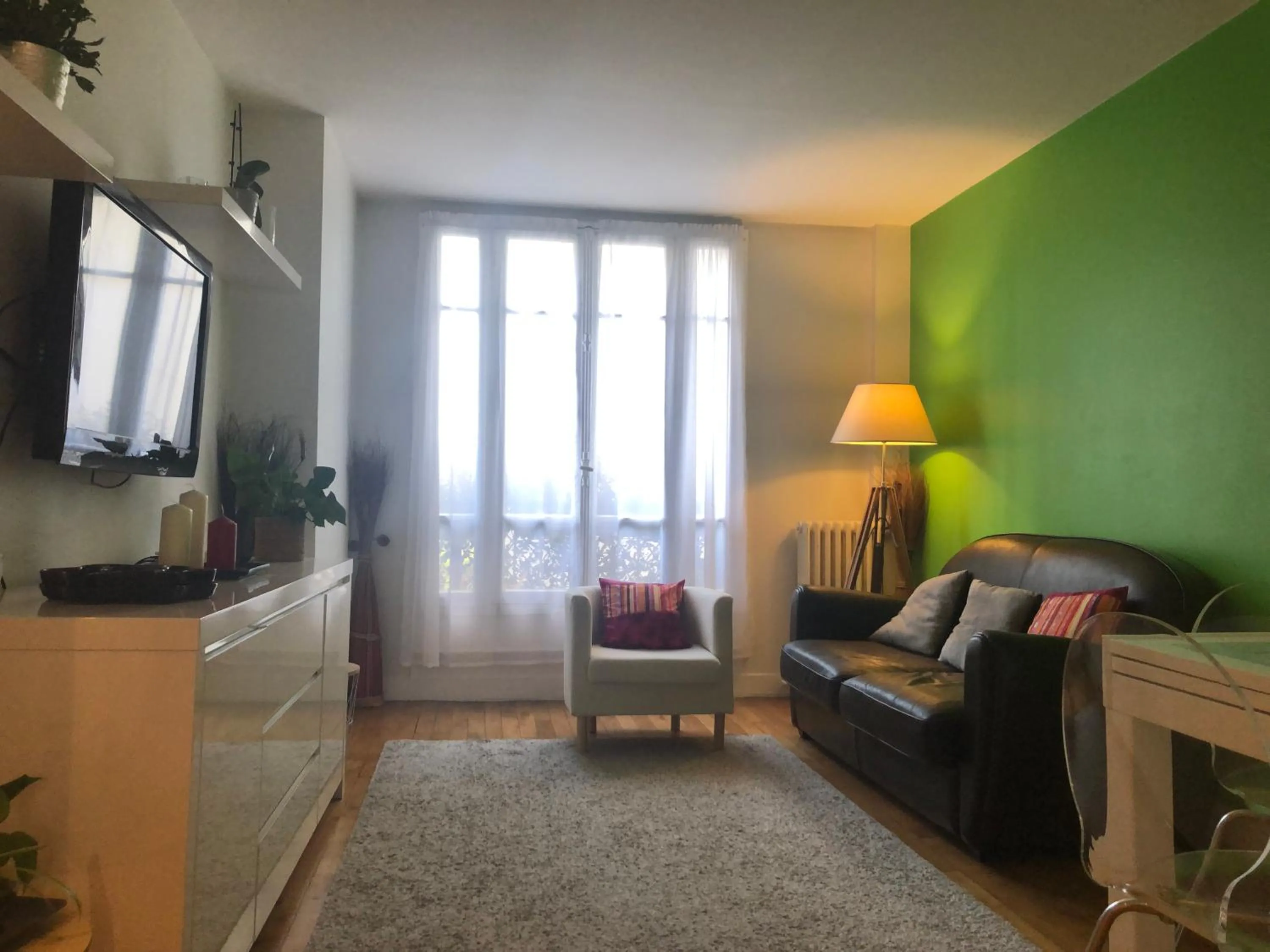 Living room in Superbe Appartement 2P PARIS Boulogne Roland Garros