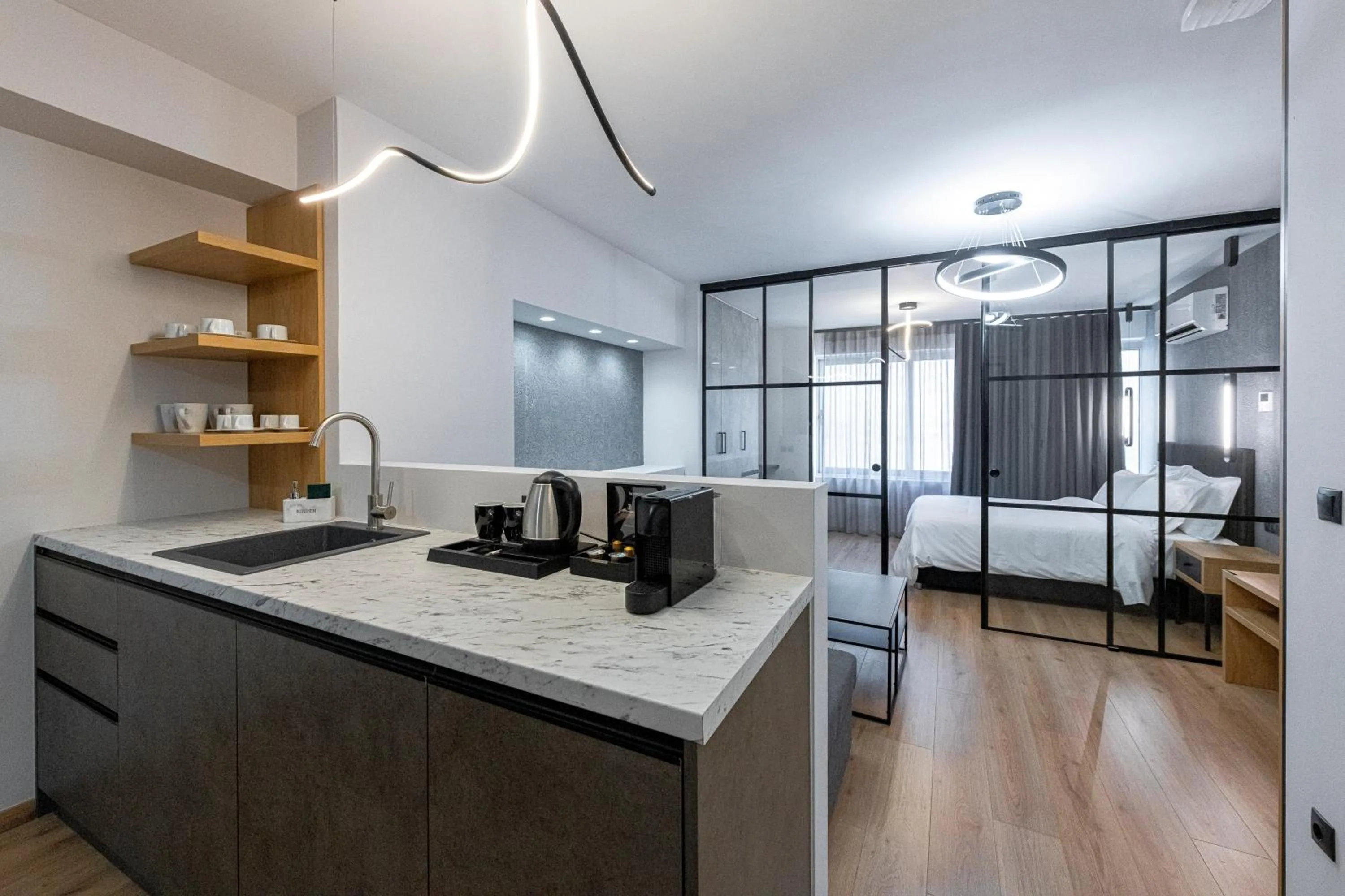 Coffee/tea facilities, Bed in Ethereal Athεns