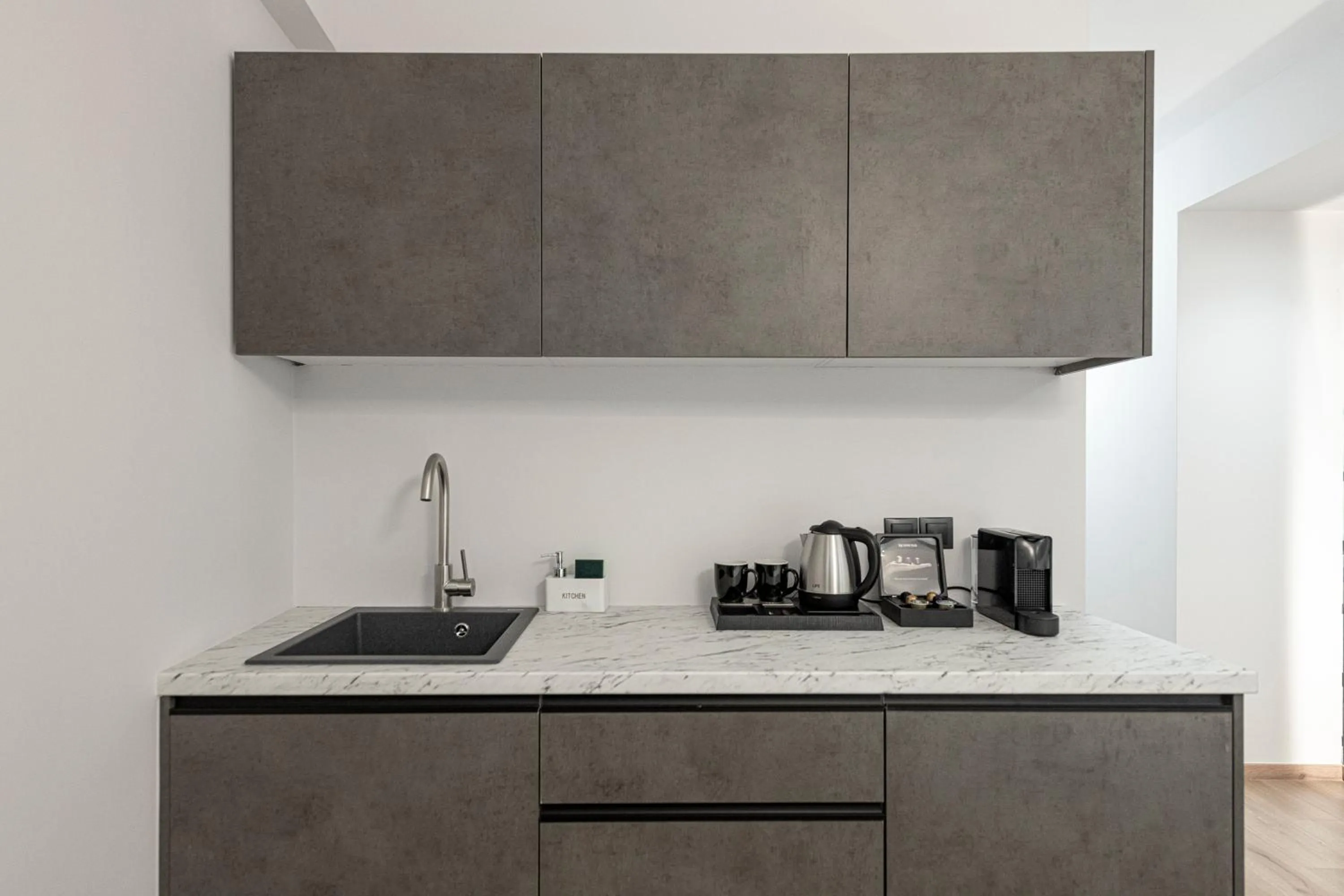 Coffee/tea facilities in Ethereal Athεns